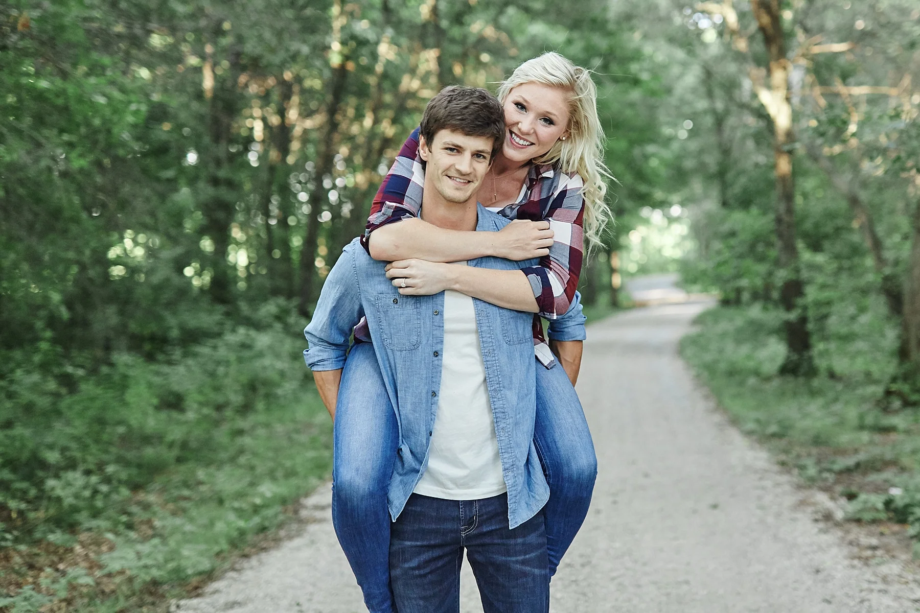 Minnesota-Engagement-Session-outdoors-Up-North-Minnesota_0354.jpg