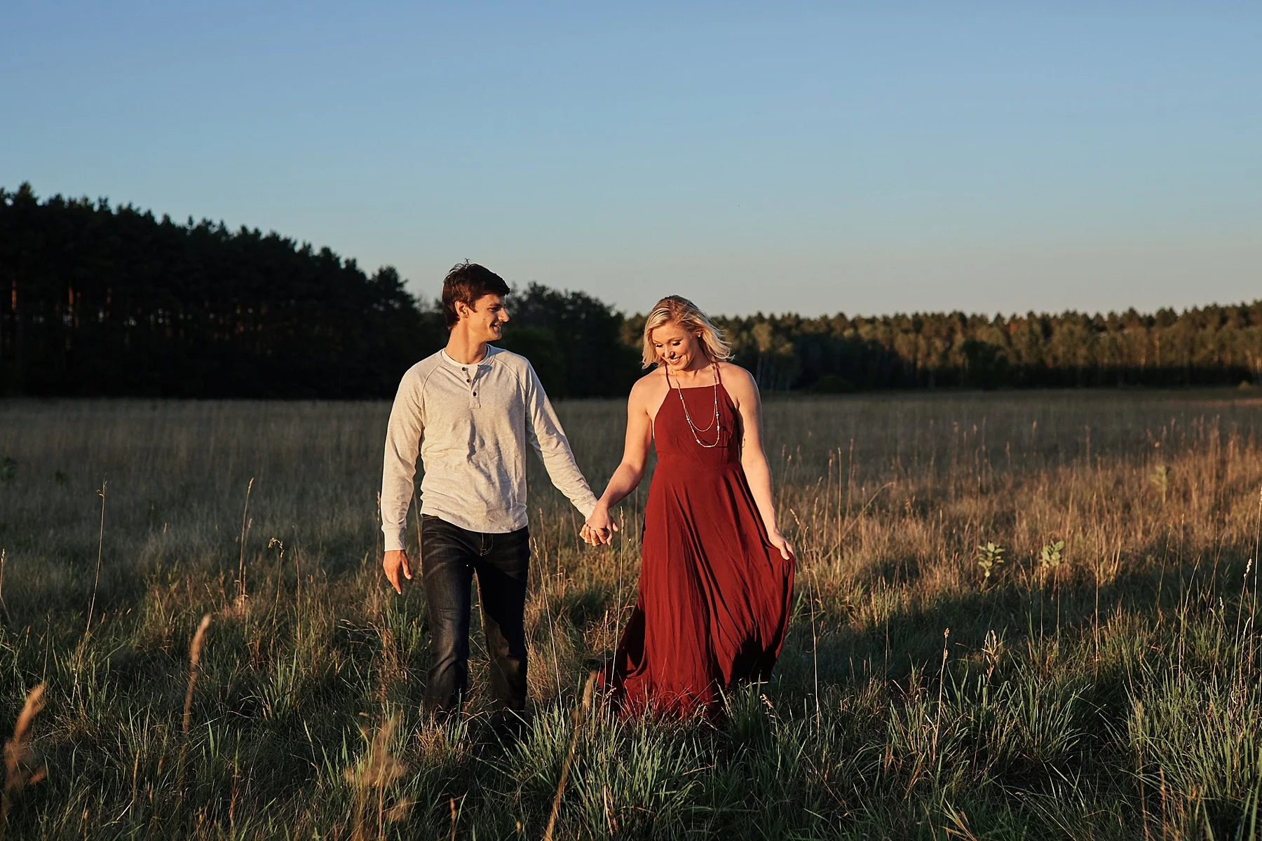 Minnesota-Engagement-Session-outdoors-Up-North-Minnesota_0372.jpg