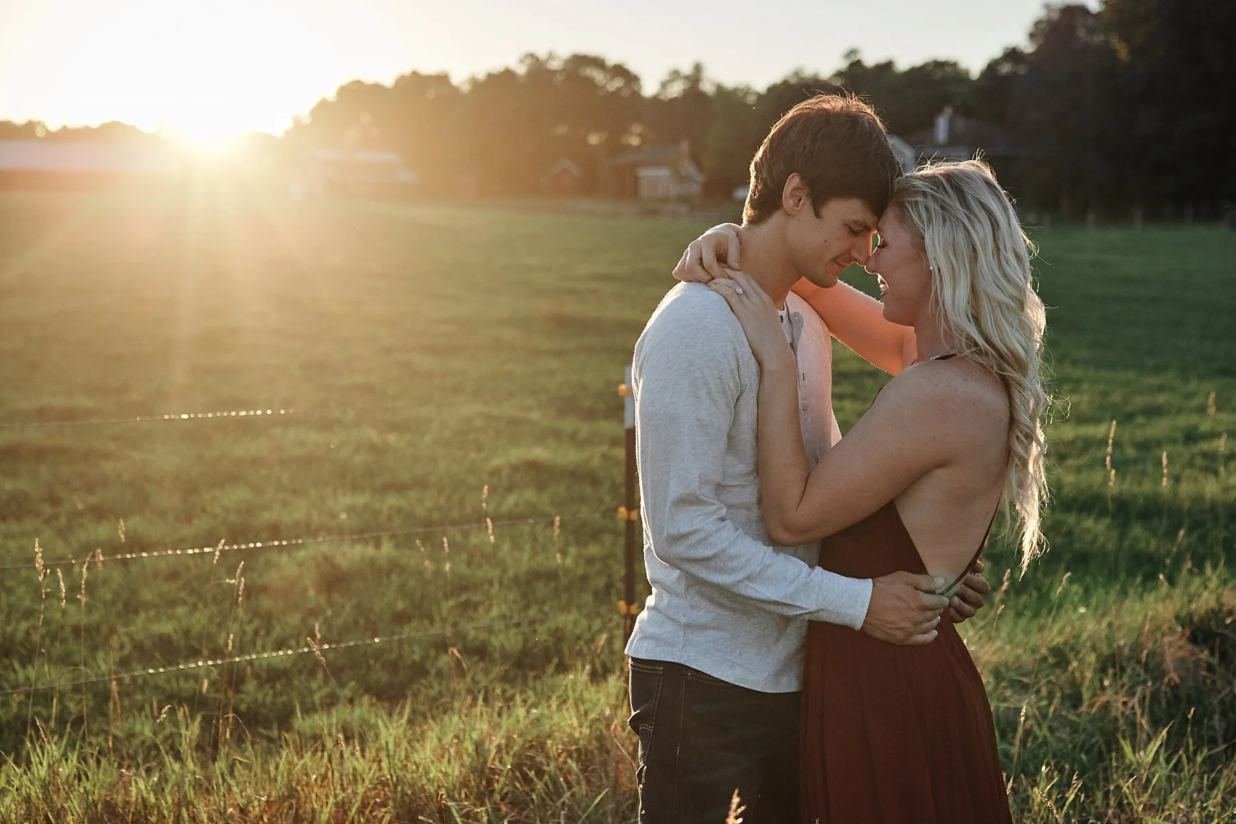 Minnesota-Engagement-Session-outdoors-Up-North-Minnesota_0373.jpg