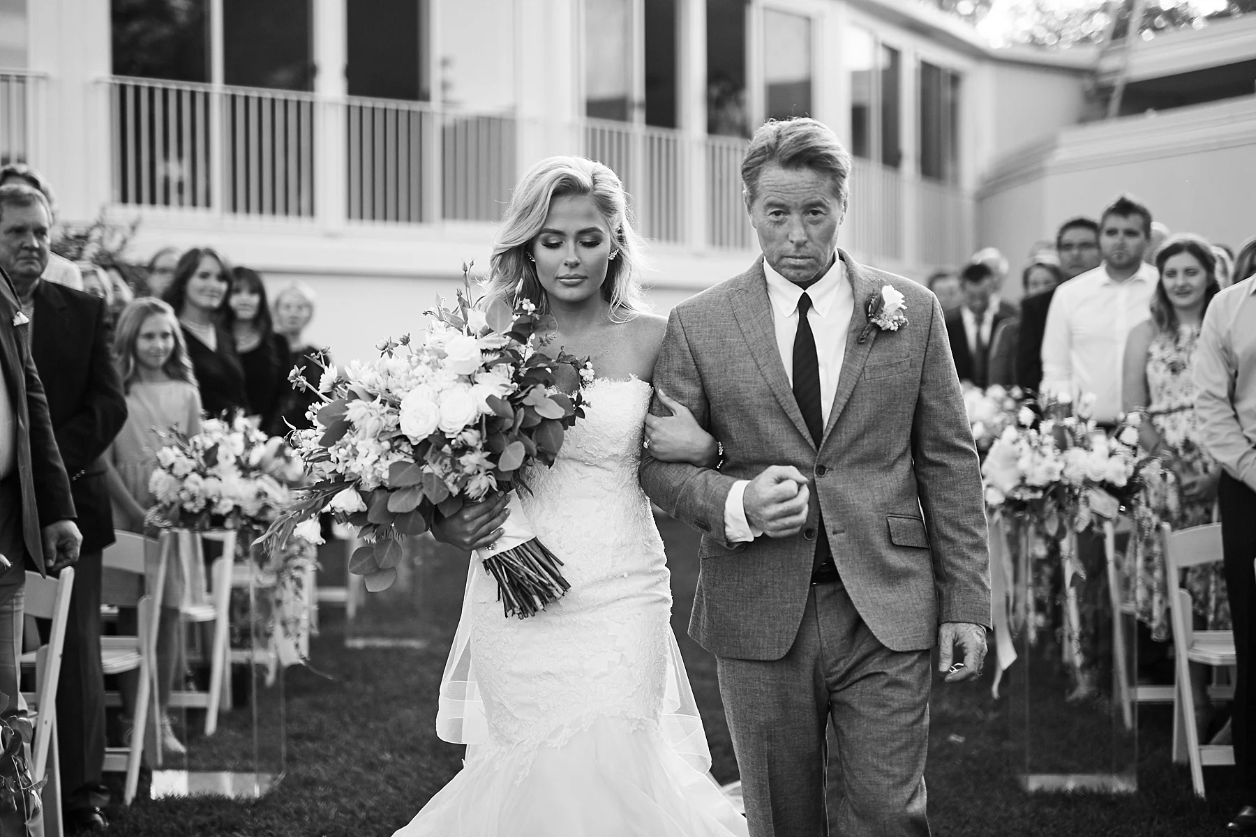 Lafayette-Club-Wedding-Wayzata-Minnesota-the-black-tux-go-glow-stuart-weutzman-lakumcollection-harvest-home-wayzata_0455.jpg