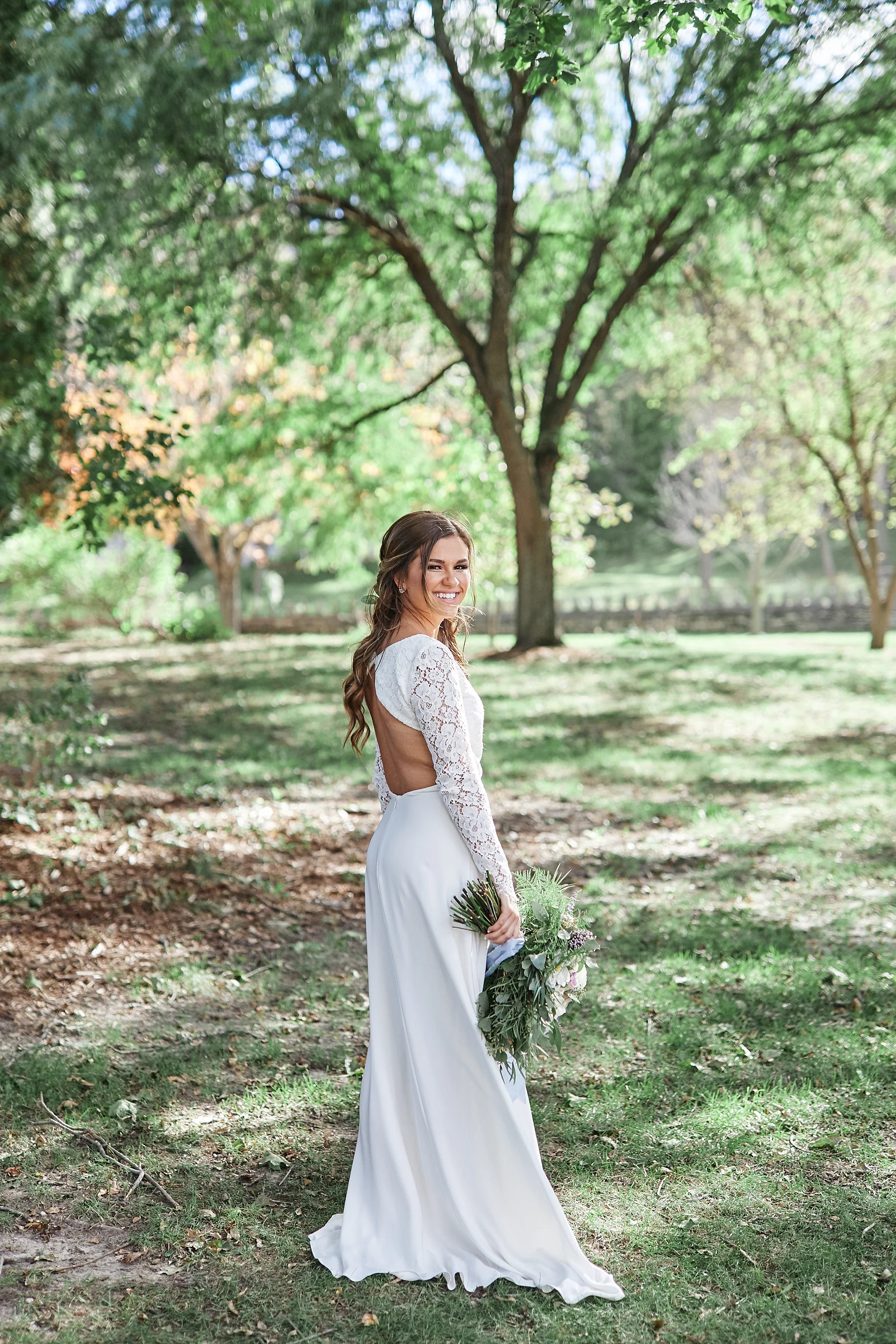 Maywood-Stone-Barn-Wedding-Rochester-Minnesota-Perry-James-Photo_0620.jpg