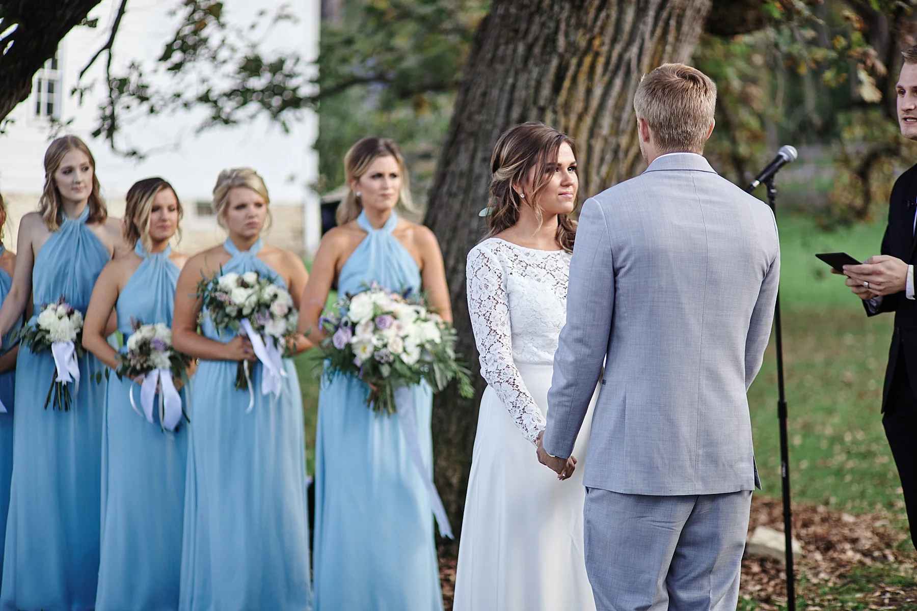 Maywood-Stone-Barn-Wedding-Rochester-Minnesota-Perry-James-Photo_0640.jpg