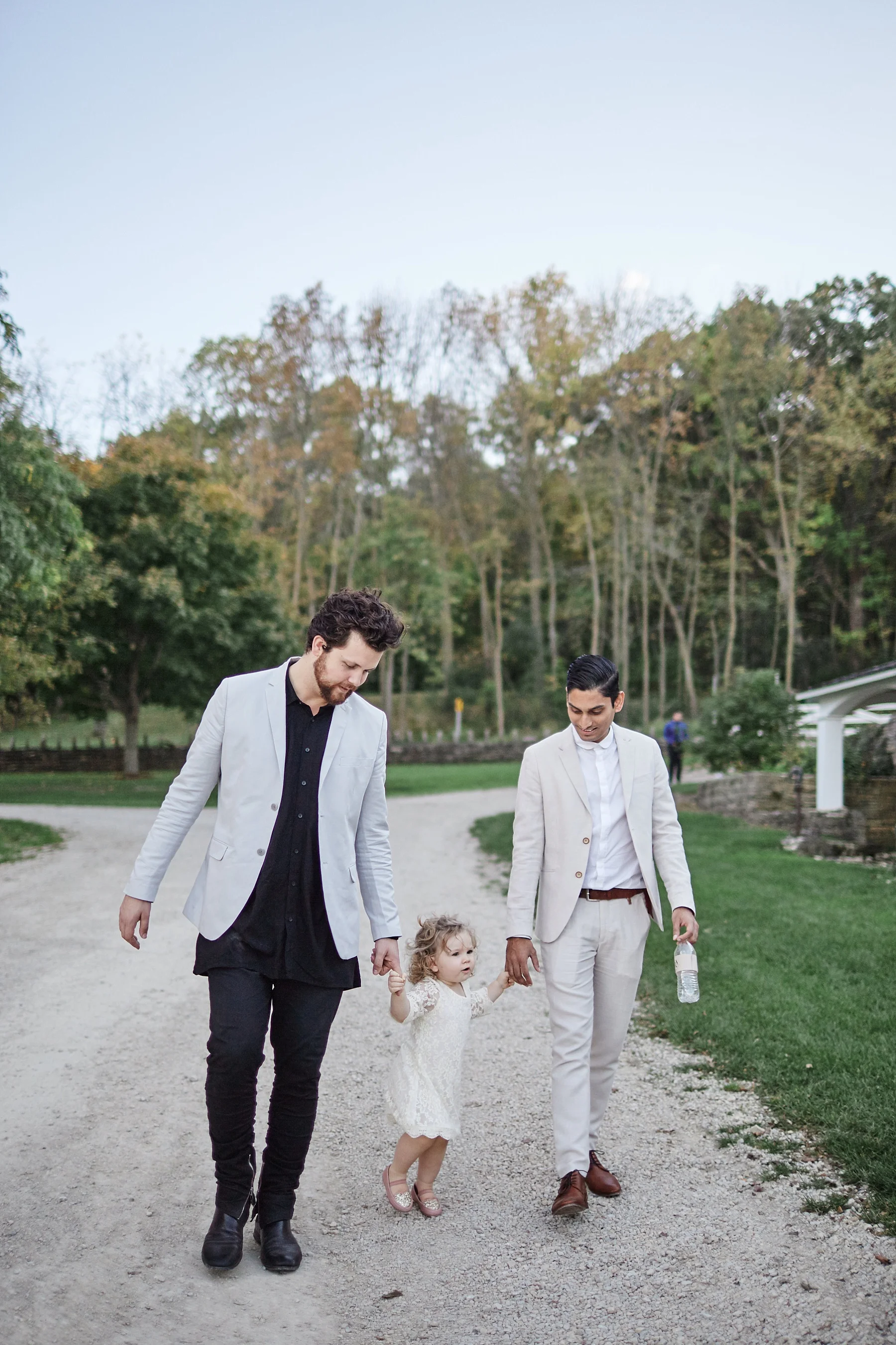 Maywood-Stone-Barn-Wedding-Rochester-Minnesota-Perry-James-Photo_0659.jpg