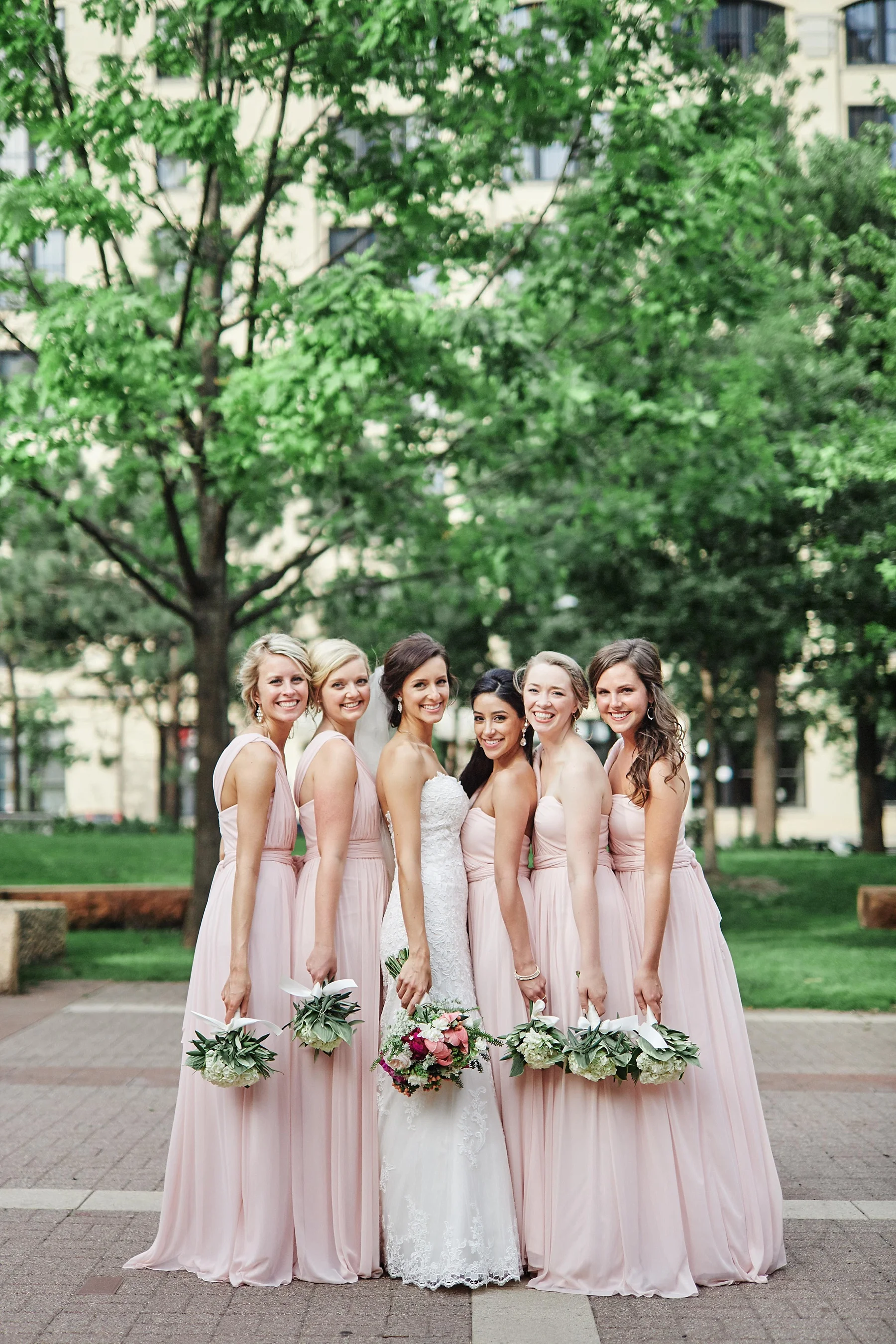 ABULAE-Wedding-Saint-paul-MN-Josh-Sofia-Wedding-Mears-Park_0792.jpg