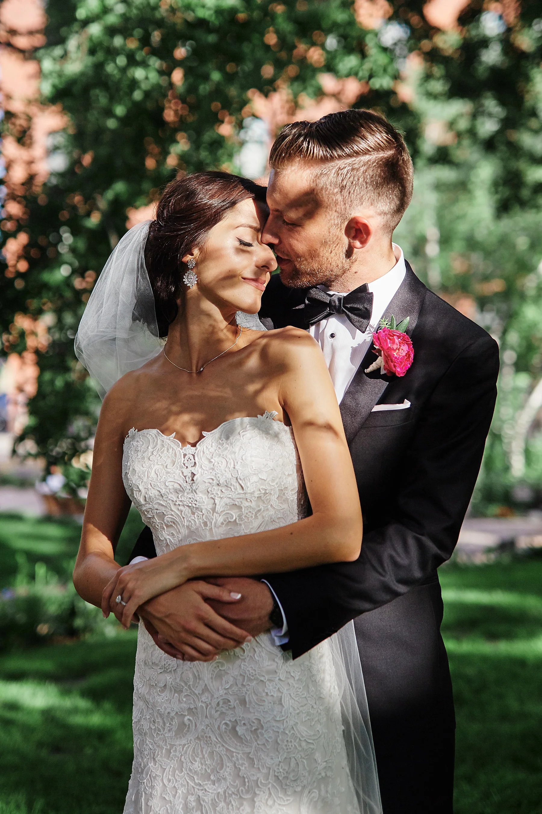 ABULAE-Wedding-Saint-paul-MN-Josh-Sofia-Wedding-Mears-Park_0800.jpg