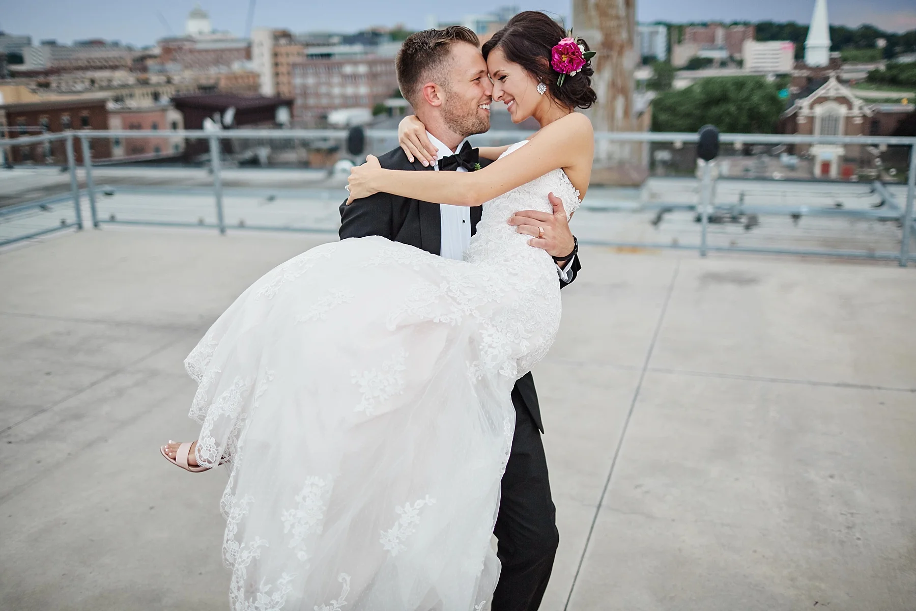 ABULAE-Wedding-Saint-paul-MN-Josh-Sofia-Wedding-Mears-Park_0824.jpg