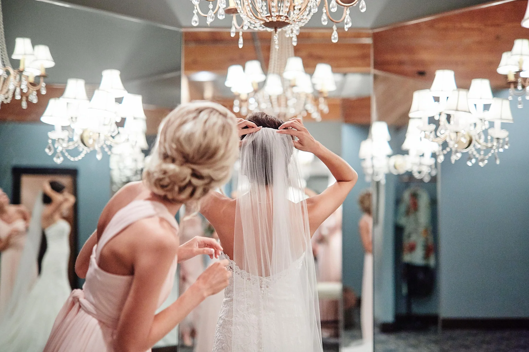 ABULAE-Wedding-Saint-paul-MN-Josh-Sofia-Wedding-Mears-Park_0880.jpg