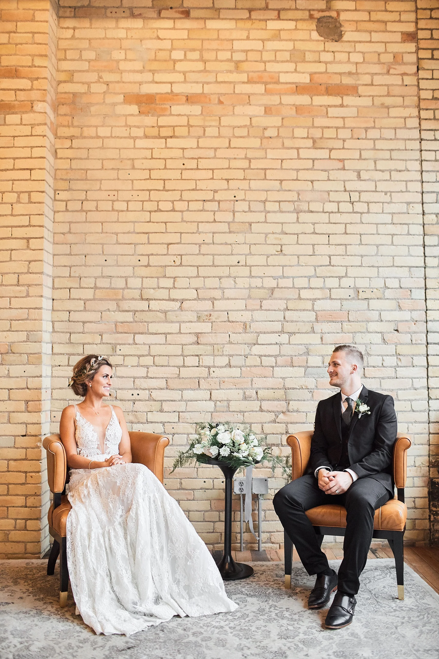 Hewing-Hotel-Minneapolis-Minnesota-Wedding-Rooftop-Bride-Engaged_1190.jpg