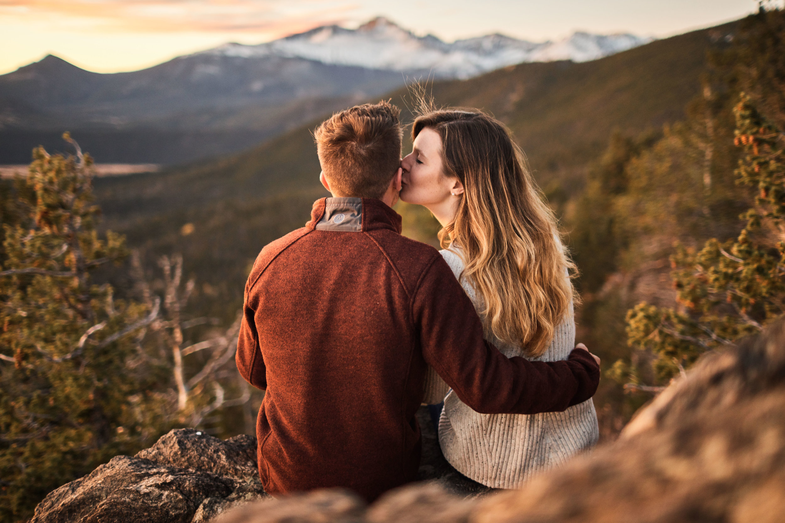 Rocky-Mountain-national-park-engagement-session-sonja-matt 309.jpg
