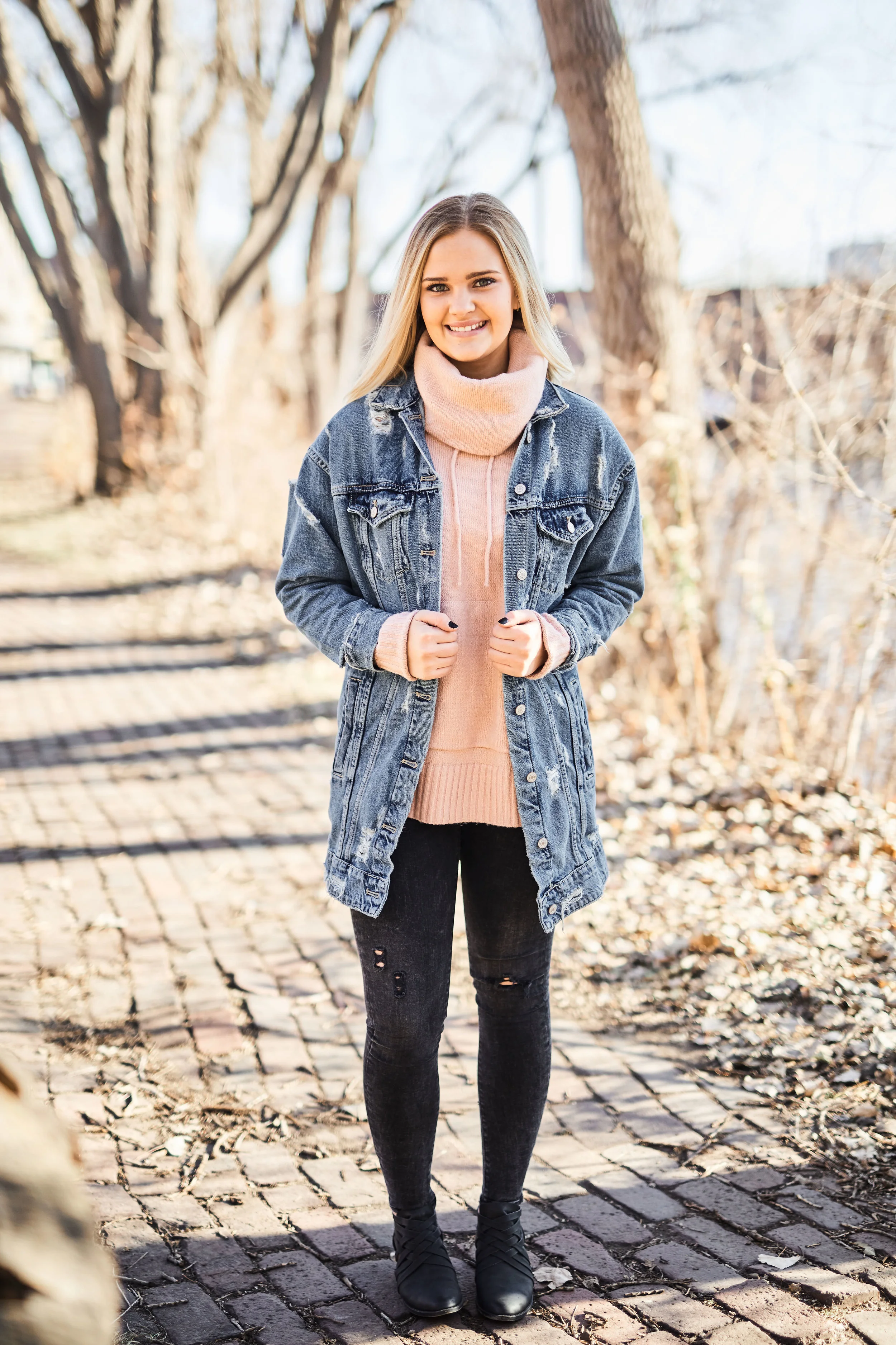 Minneapolis-Senior-Photos-Lauren-Freitag213.jpg