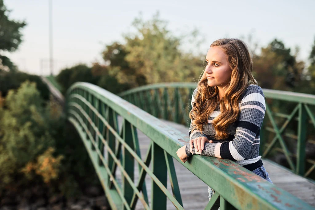 Taylor-Theisen-Boom-island-park-minneaopolis-senior-photos-perry-james85.jpg
