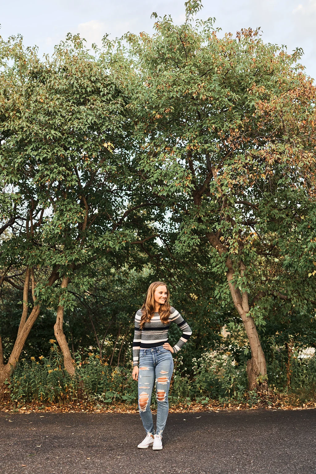 Taylor-Theisen-Boom-island-park-minneaopolis-senior-photos-perry-james92.jpg