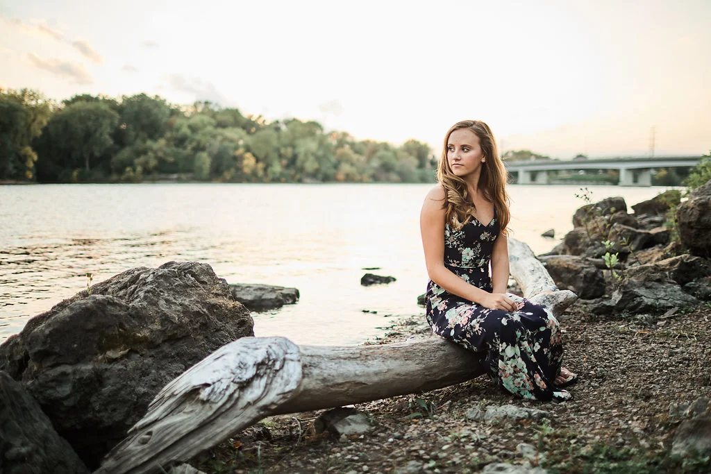 Taylor-Theisen-Boom-island-park-minneaopolis-senior-photos-perry-james113.jpg