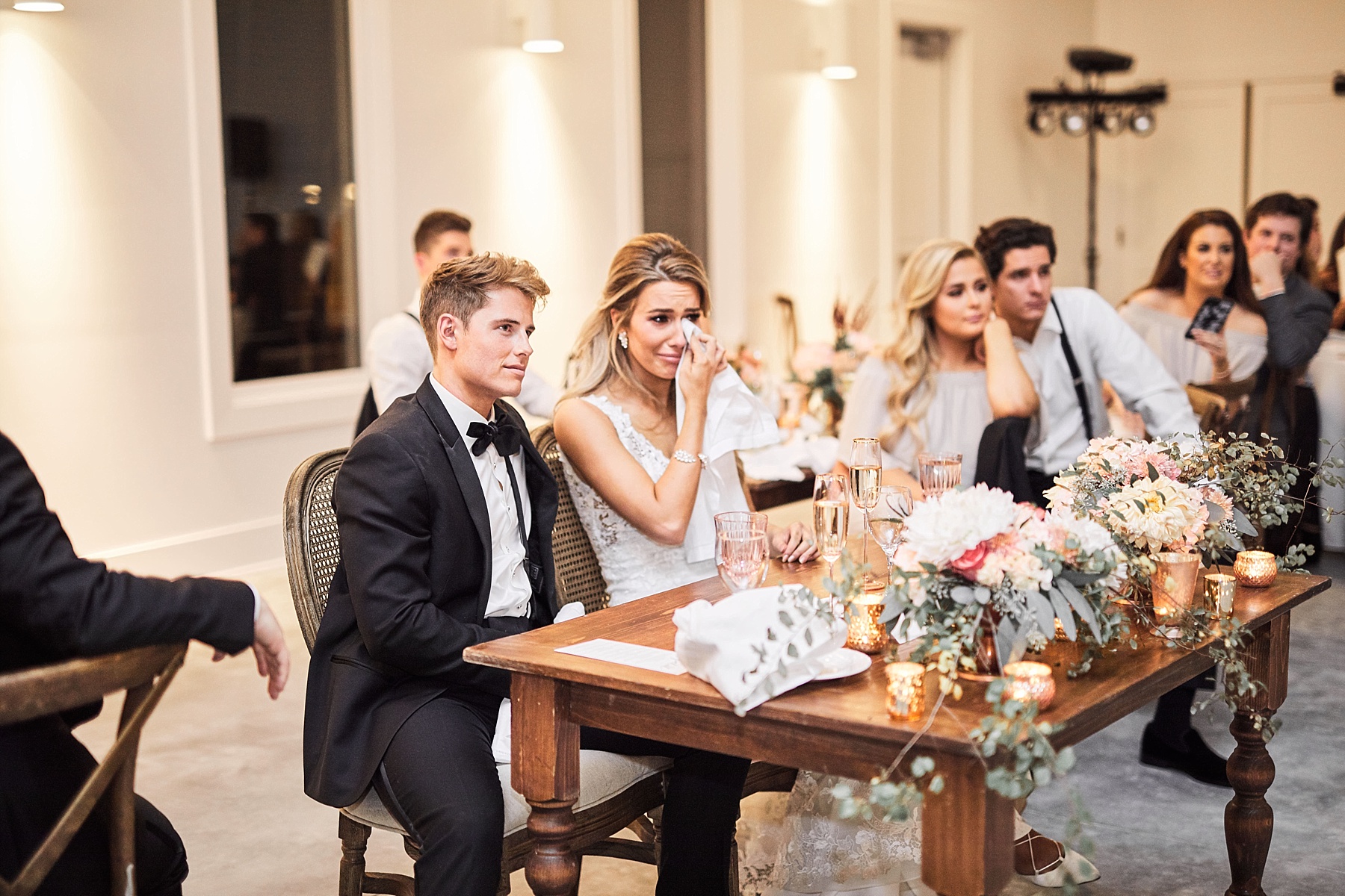 Hutton-House-wedding -Medicine-Lake-Minnesota-Wedding-Jamey-Taylor-Perry-James-Photography_0040.jpg
