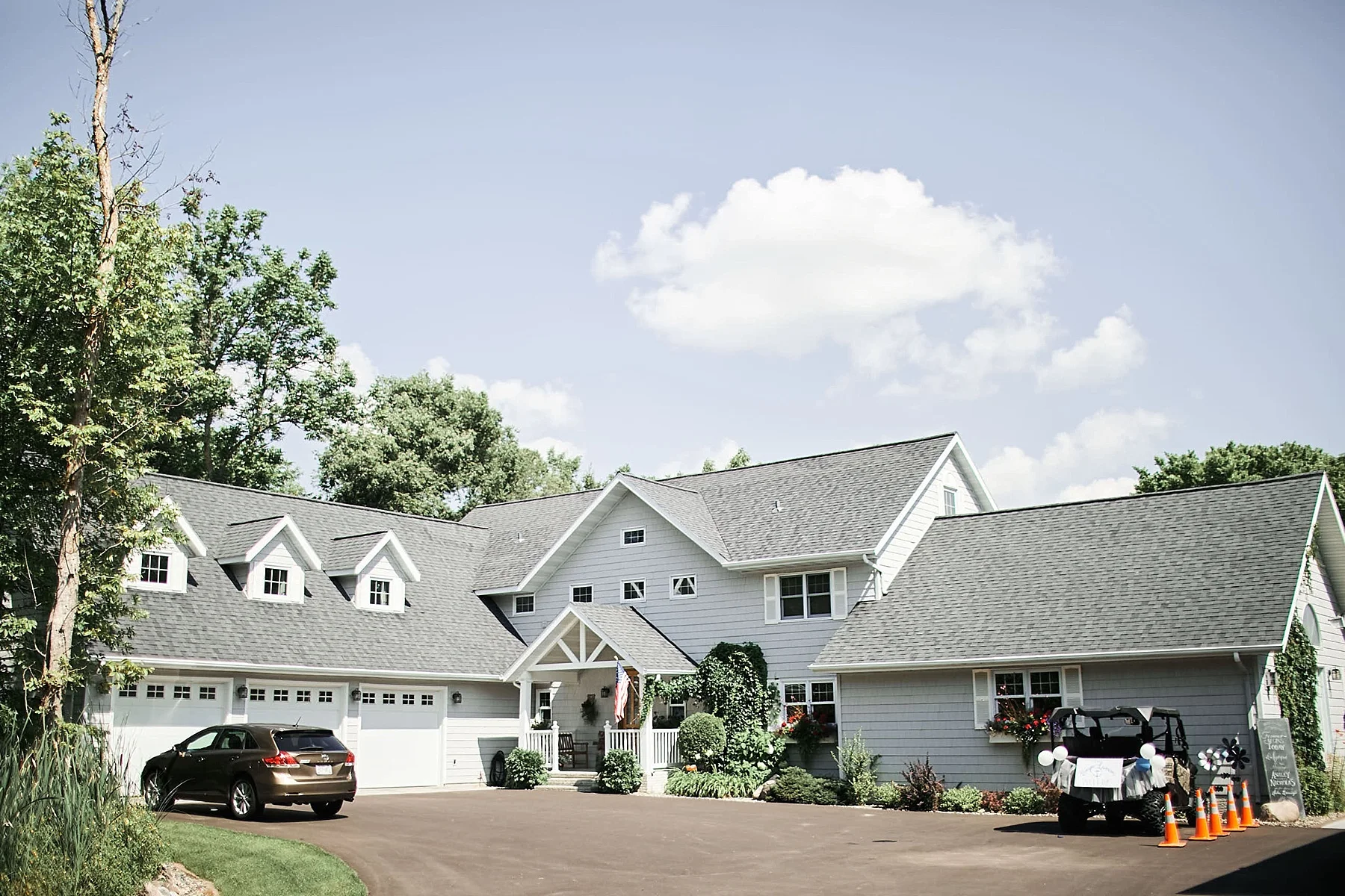 Bemidji-town-country-club-Lake-Bemidji-Wedding_0000.jpg