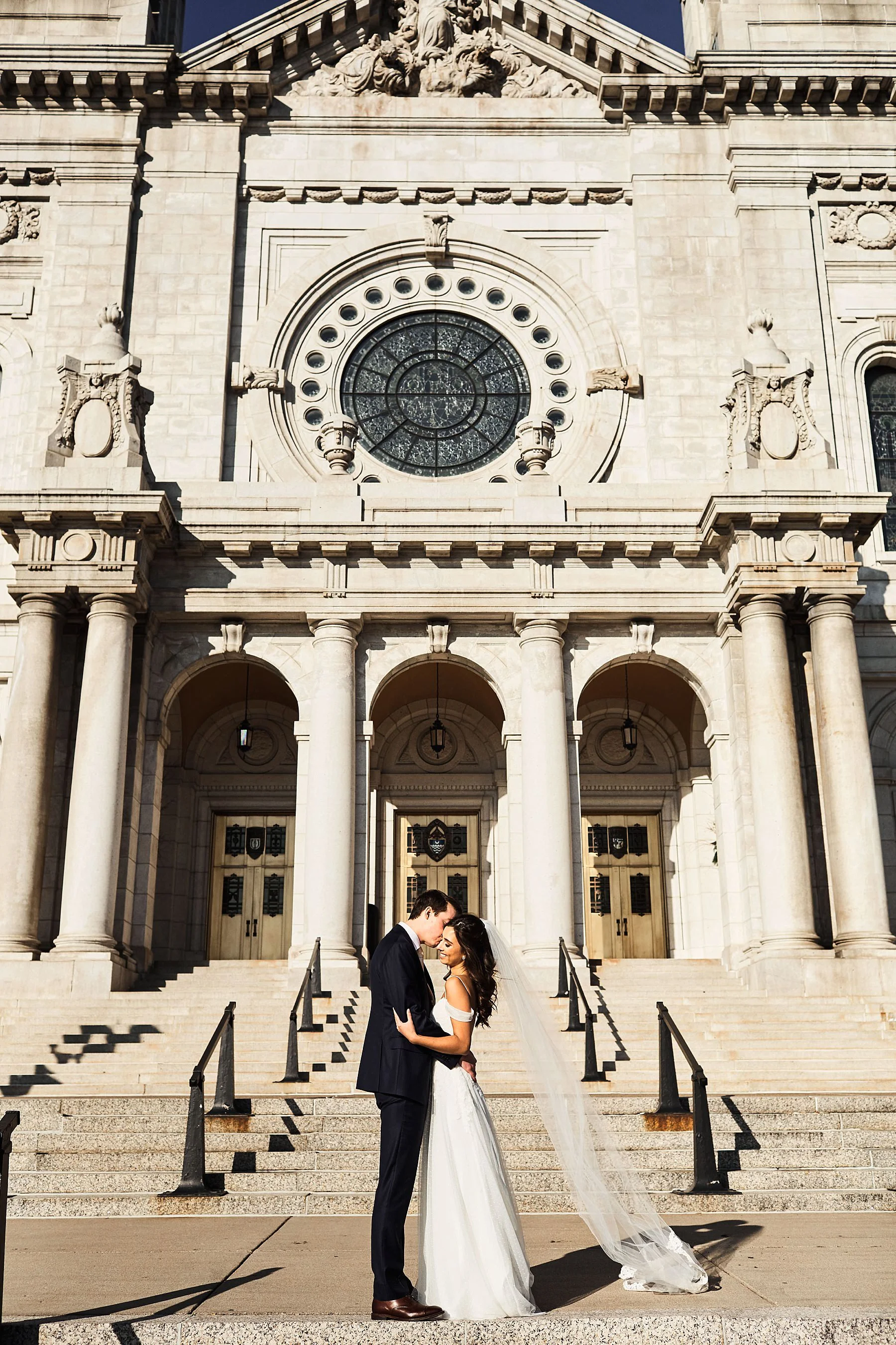 the-basillica-of-saint-mary-minneapolis-mn-Solar-Arts-building-Wedding-Kyle-Tori_0021.jpg