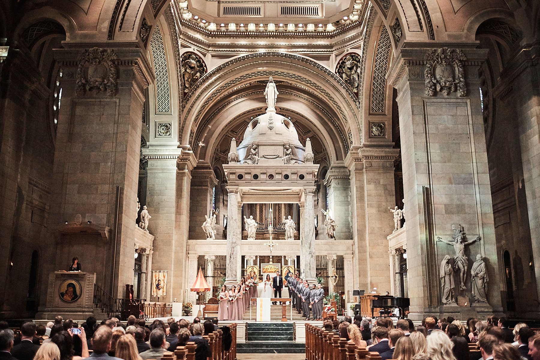 the-basillica-of-saint-mary-minneapolis-mn-Solar-Arts-building-Wedding-Kyle-Tori_0025.jpg