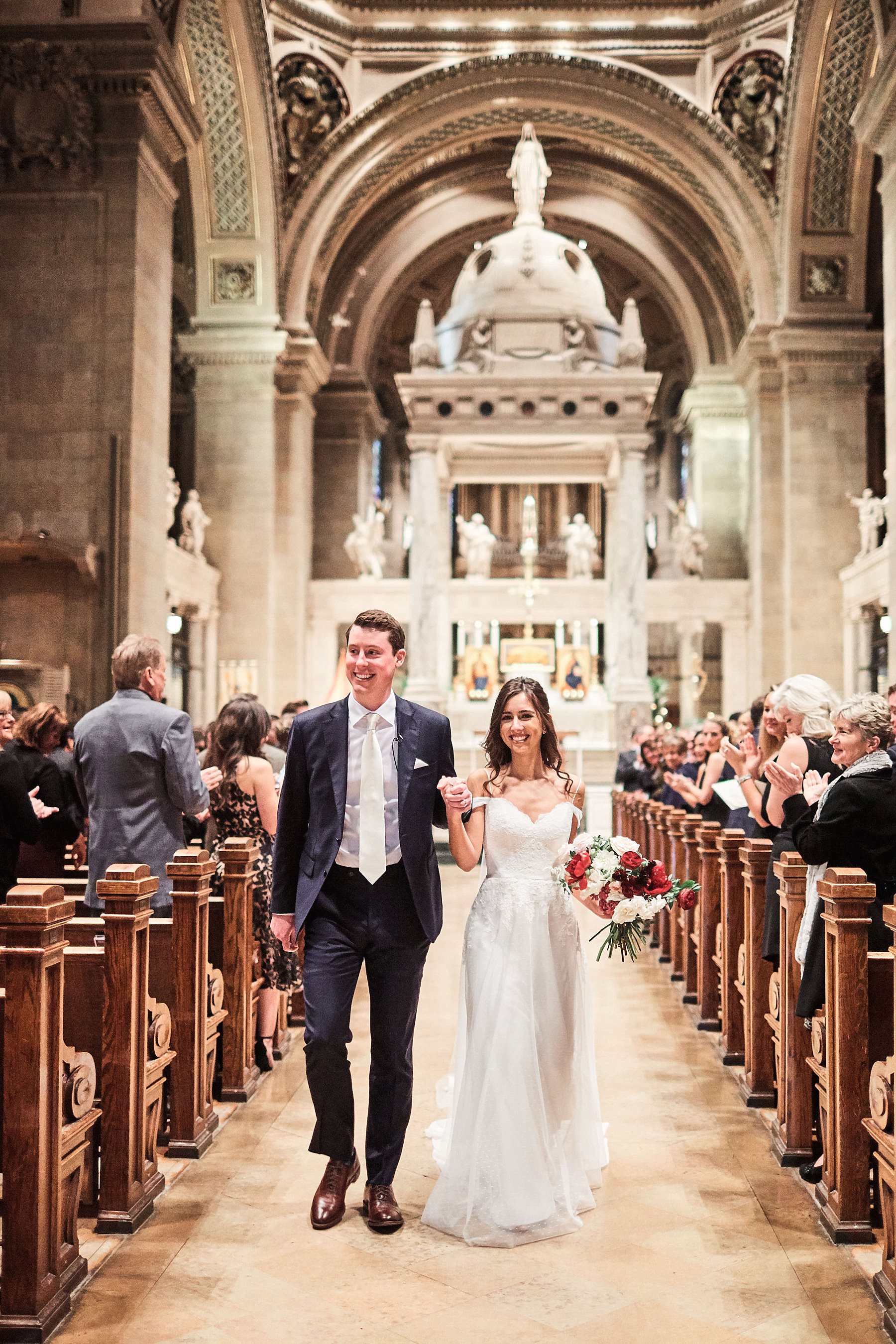 the-basillica-of-saint-mary-minneapolis-mn-Solar-Arts-building-Wedding-Kyle-Tori_0027.jpg