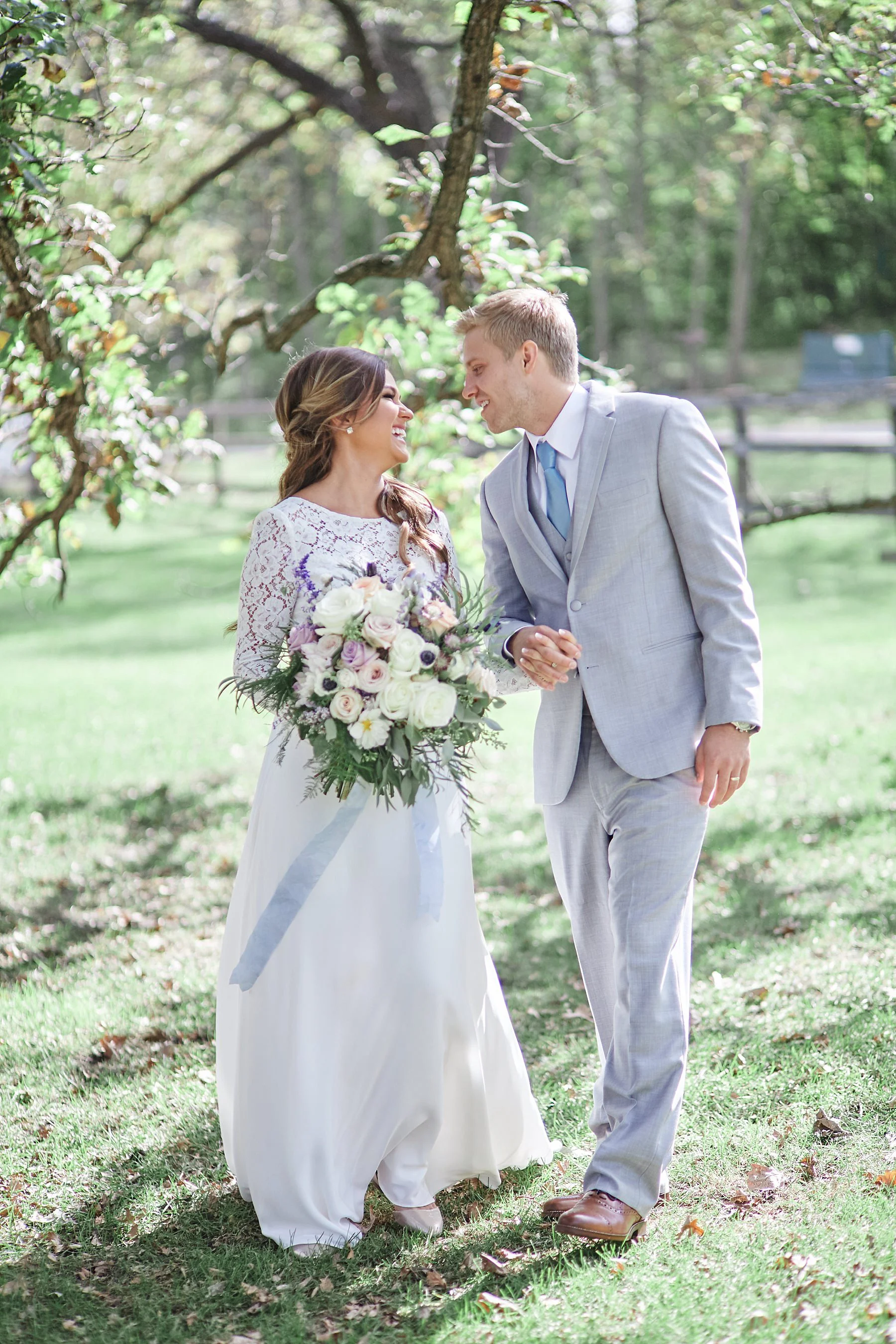 Maywood-Stone-Barn-Wedding-Rochester-Minnesota-Perry-James-Photo_0592.jpg
