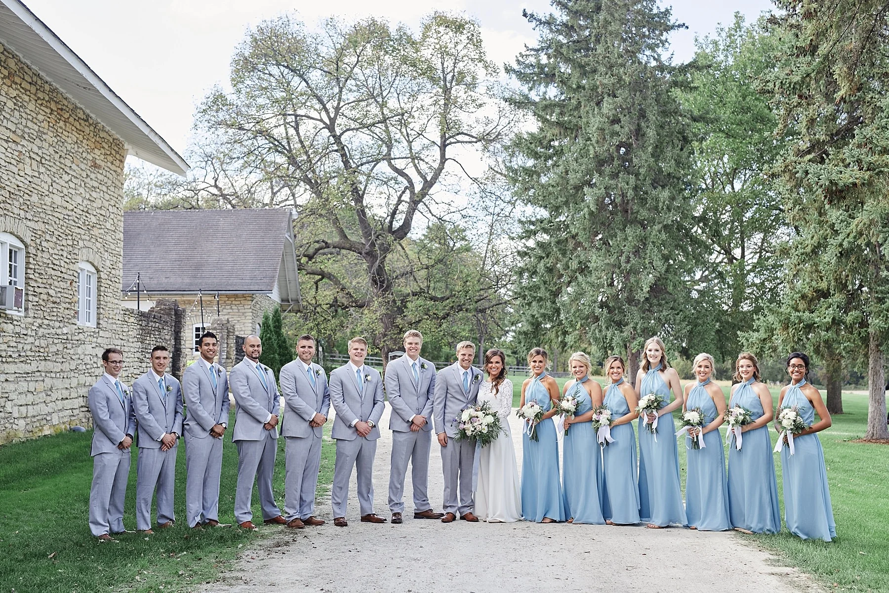 Maywood-Stone-Barn-Wedding-Rochester-Minnesota-Perry-James-Photo_0602.jpg