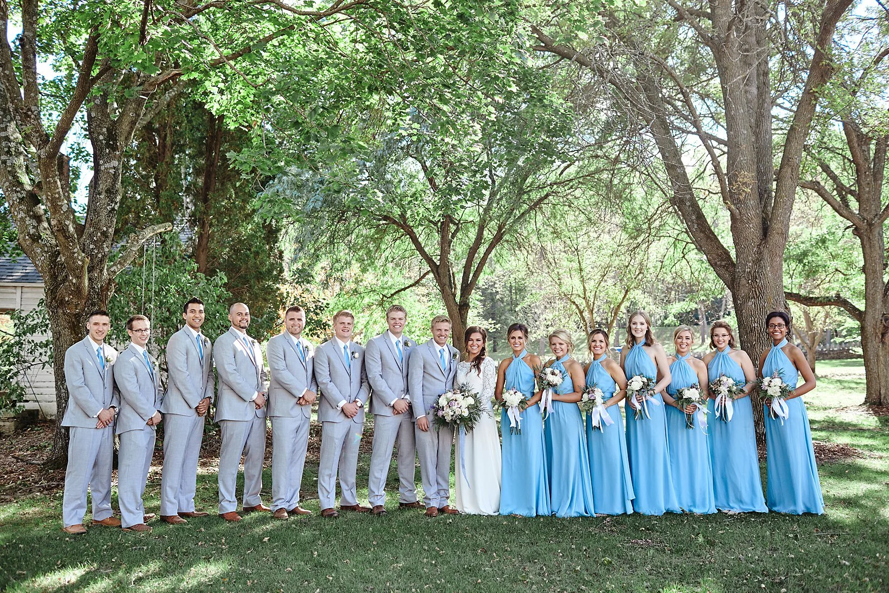Maywood-Stone-Barn-Wedding-Rochester-Minnesota-Perry-James-Photo_0609.jpg