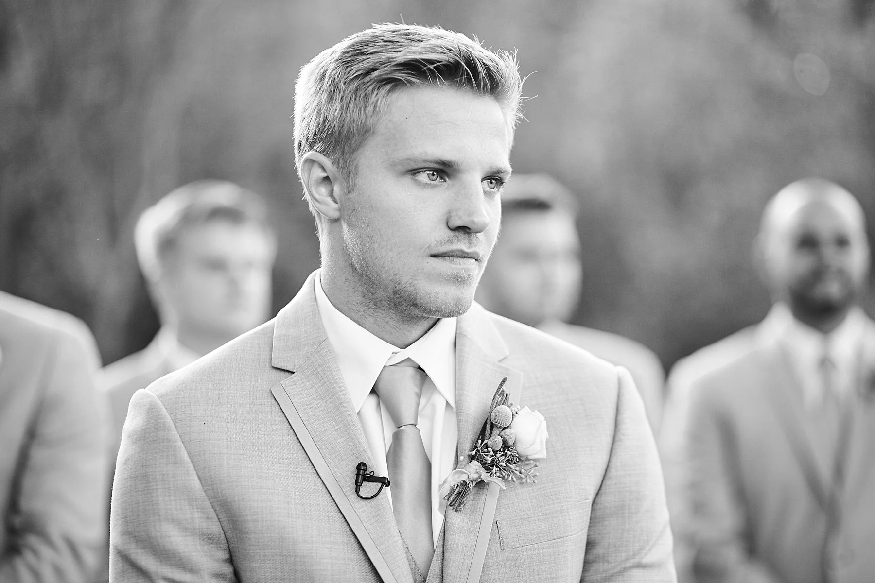 Maywood-Stone-Barn-Wedding-Rochester-Minnesota-Perry-James-Photo_0635.jpg