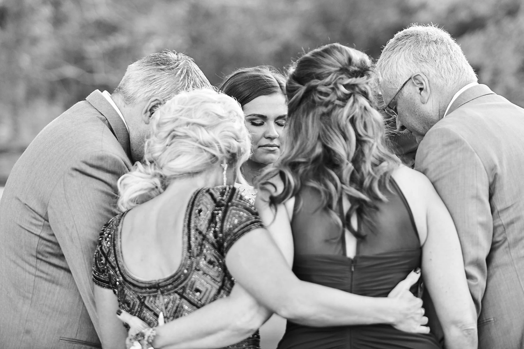 Maywood-Stone-Barn-Wedding-Rochester-Minnesota-Perry-James-Photo_0652.jpg