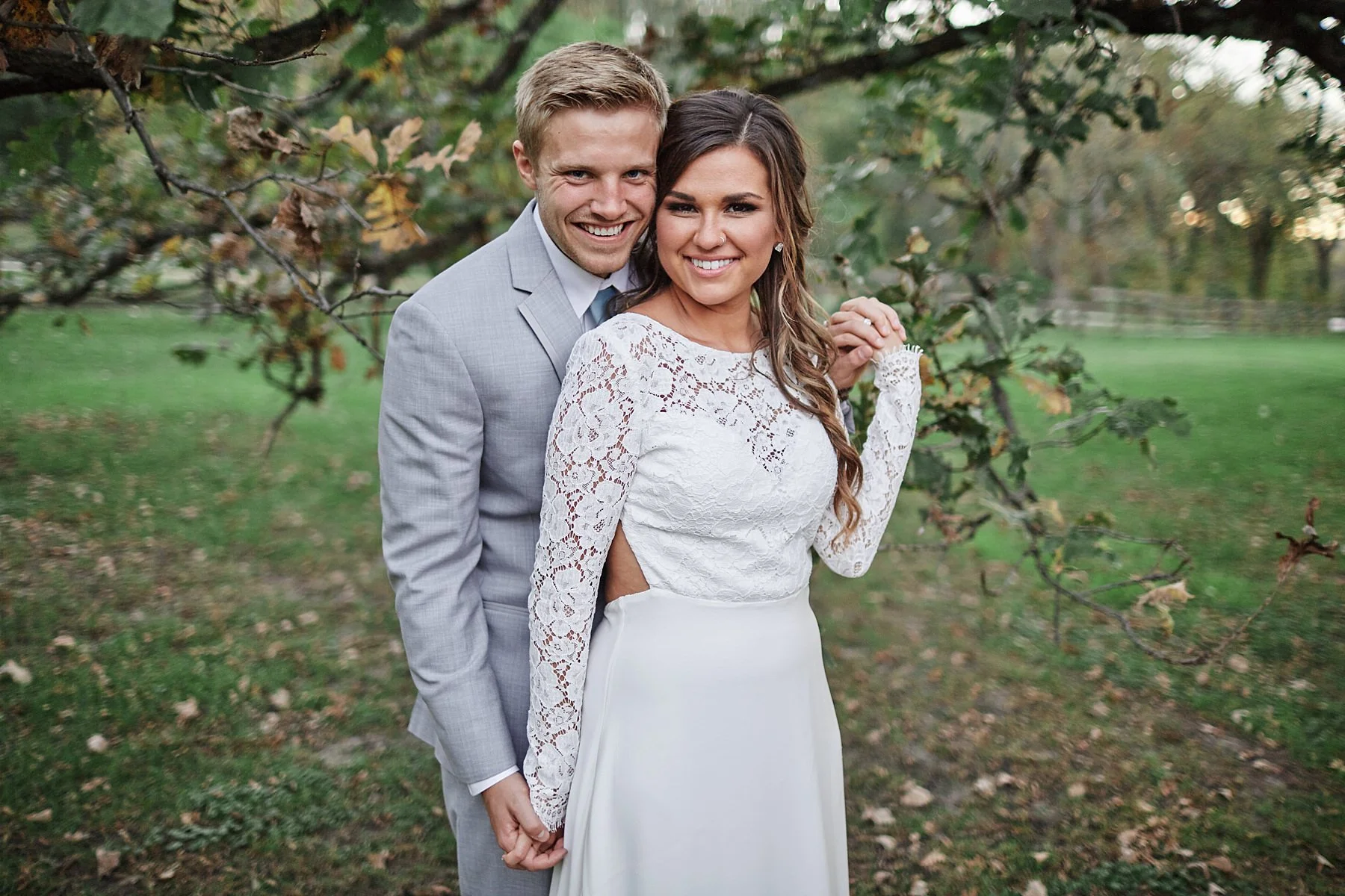 Maywood-Stone-Barn-Wedding-Rochester-Minnesota-Perry-James-Photo_0679.jpg