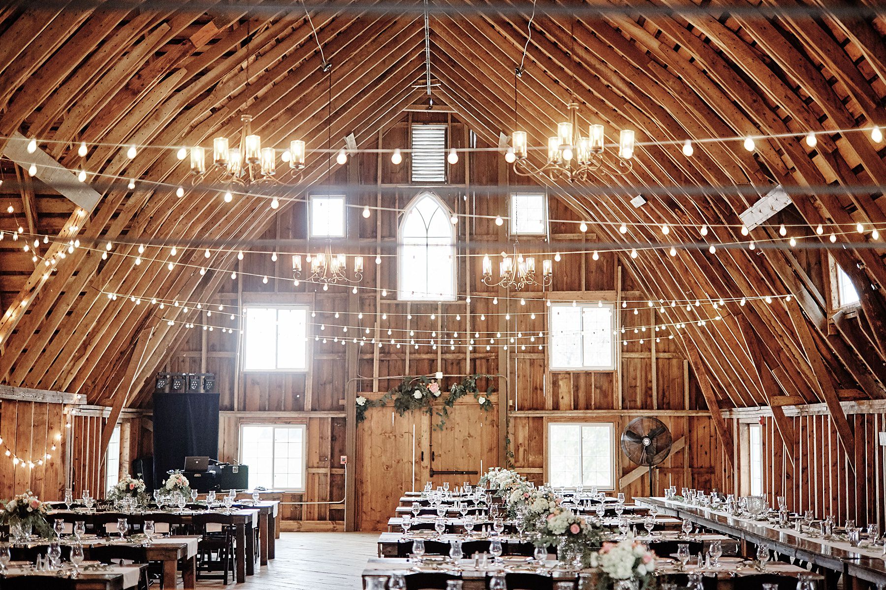 Bloom-Lake-Barn-Wedding-Schafer-Minnesota-Outdoor_0264.jpg