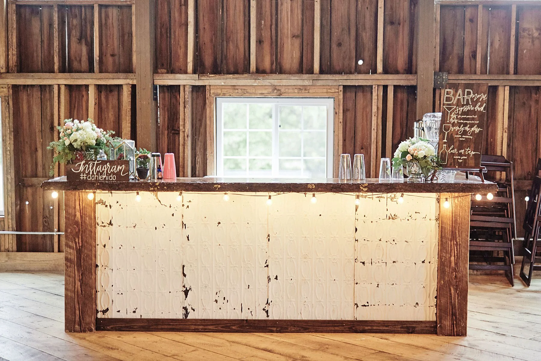 Bloom-Lake-Barn-Wedding-Schafer-Minnesota-Outdoor_0273.jpg