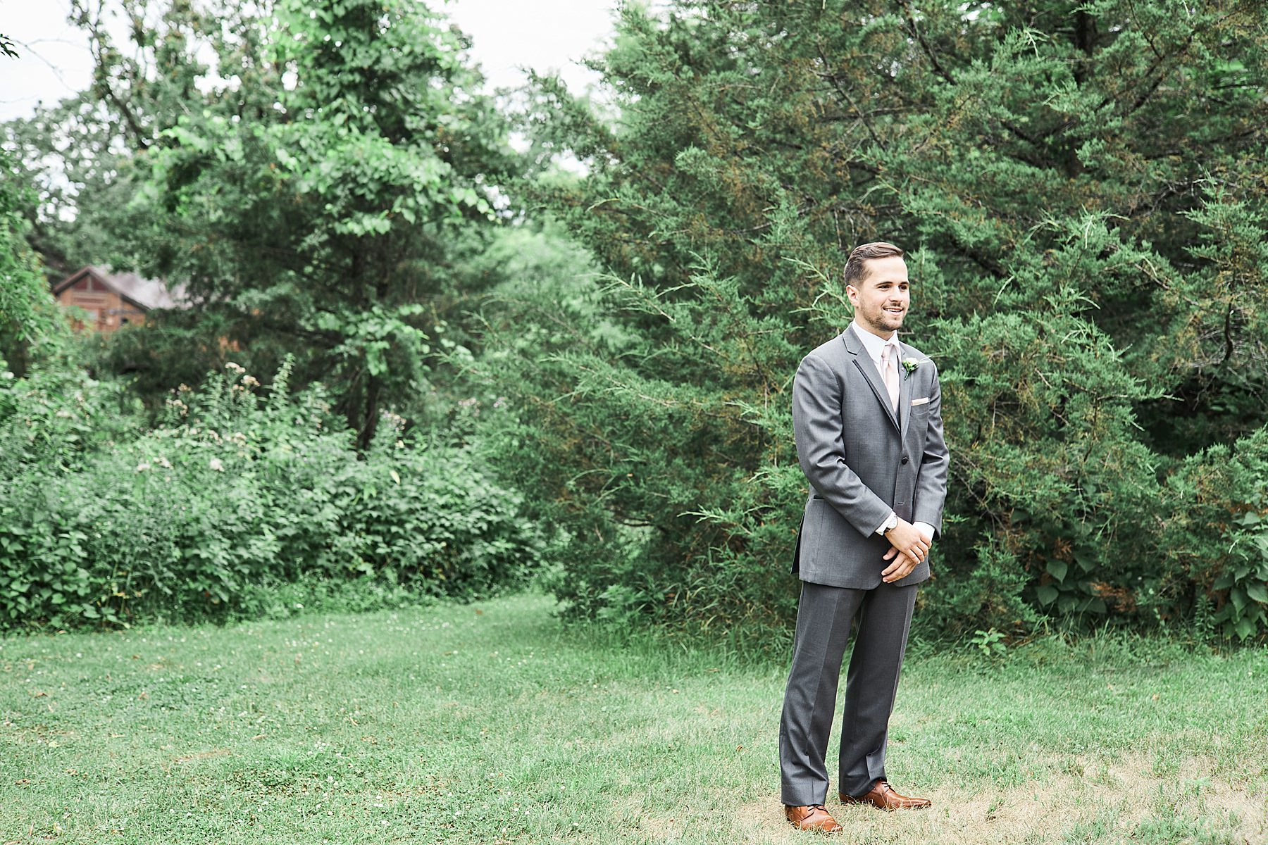The-Historic-Hope-Glen-Farm-Wedding-Kelsi-Austin-Minnesota_1222.jpg