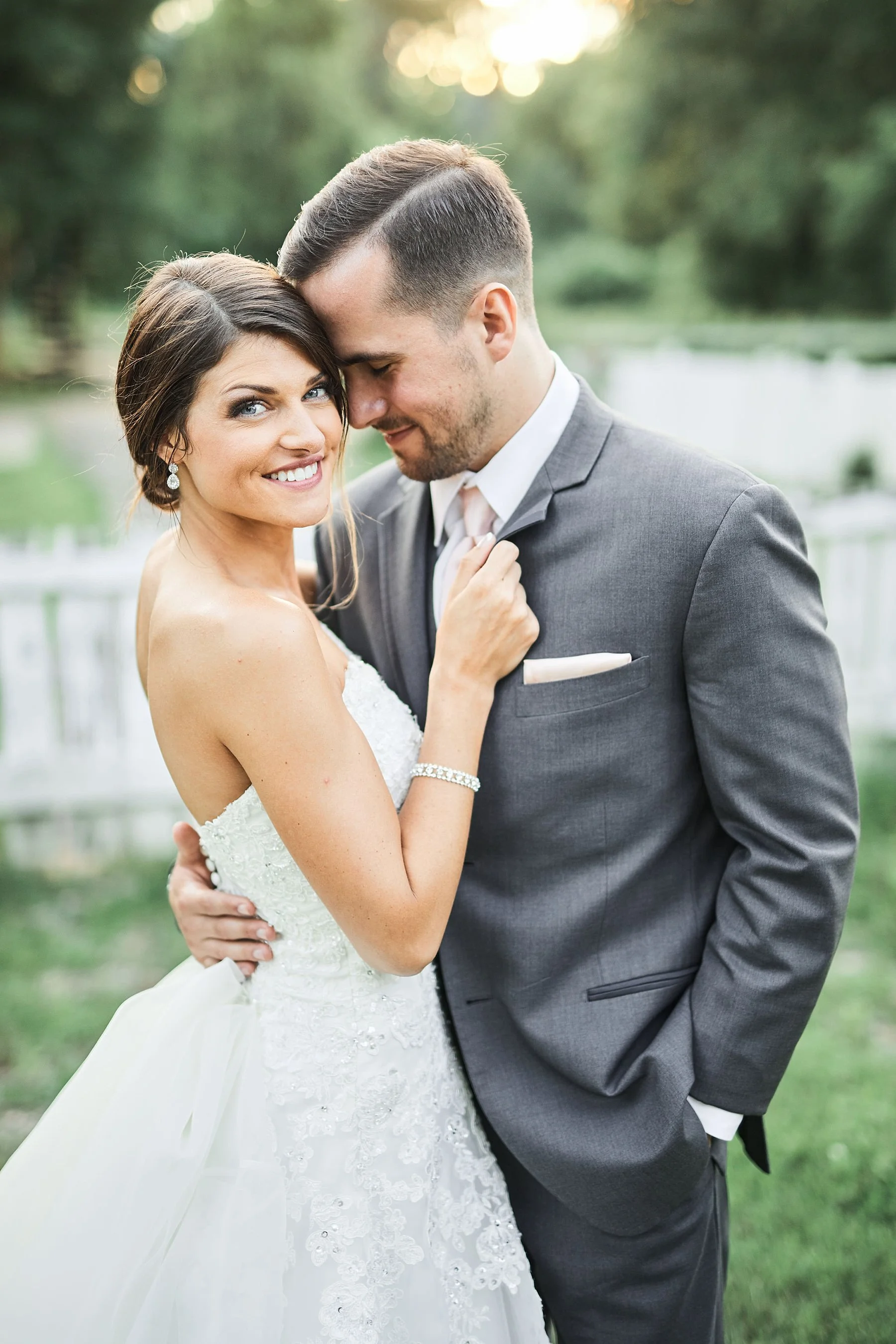 The-Historic-Hope-Glen-Farm-Wedding-Kelsi-Austin-Minnesota_1247.jpg