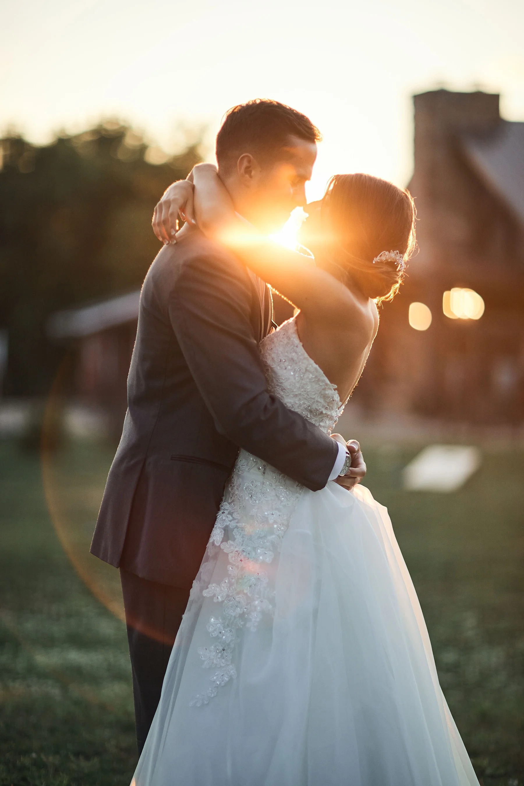 The-Historic-Hope-Glen-Farm-Wedding-Kelsi-Austin-Minnesota_1252.jpg