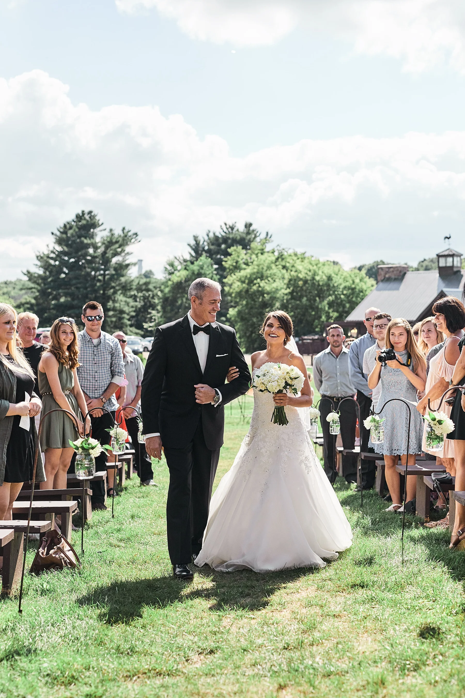 The-Historic-Hope-Glen-Farm-Wedding-Kelsi-Austin-Minnesota_1279.jpg