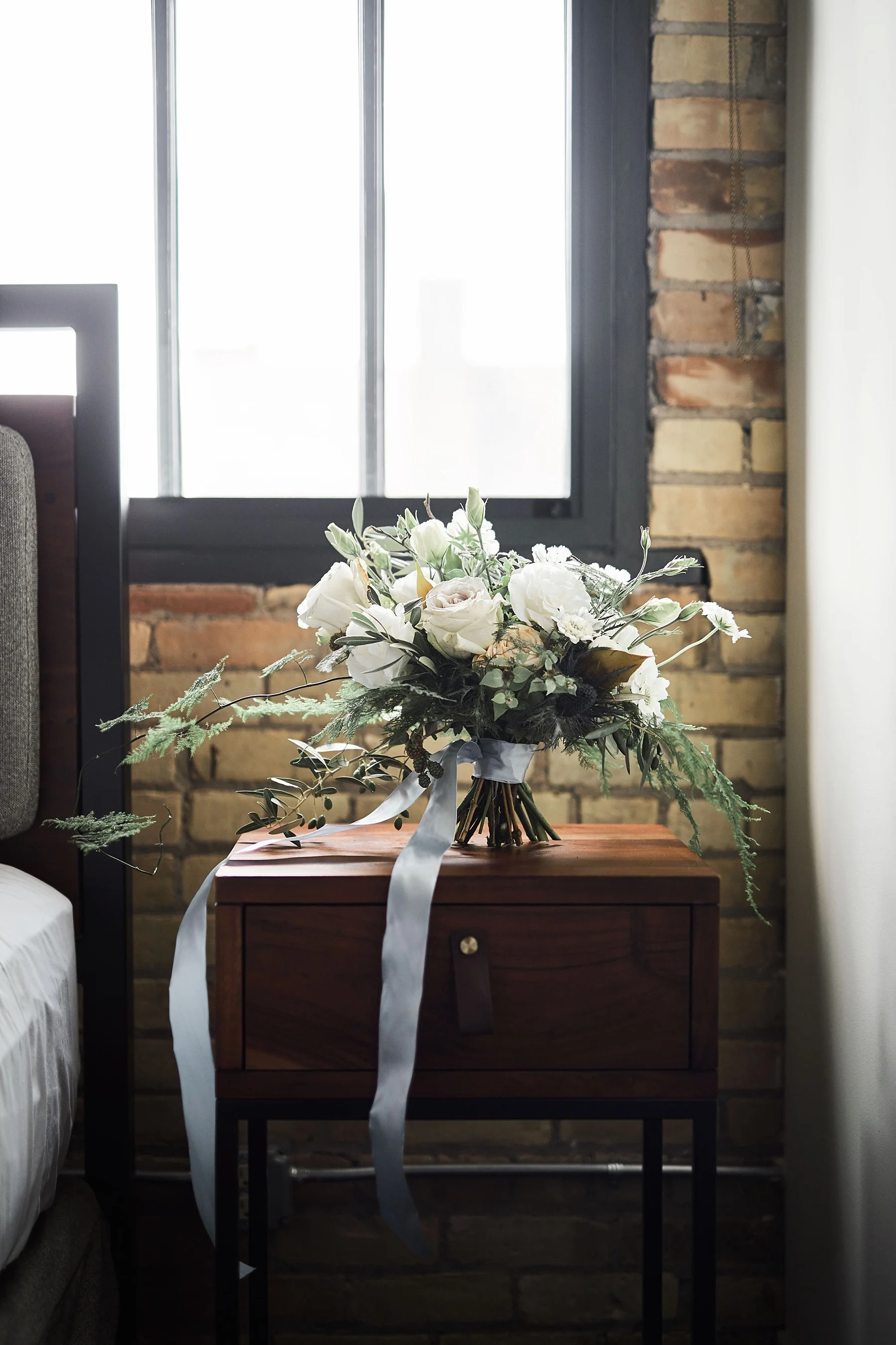 Hewing-Hotel-Minneapolis-Minnesota-Wedding-Rooftop-Bride-Engaged_1137.jpg