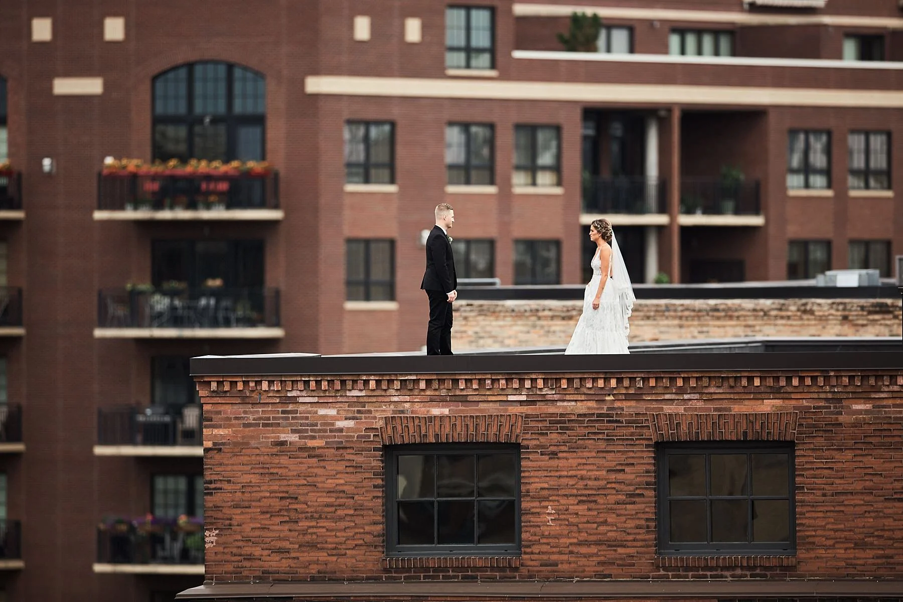 Hewing-Hotel-Minneapolis-Minnesota-Wedding-Rooftop-Bride-Engaged_1149.jpg