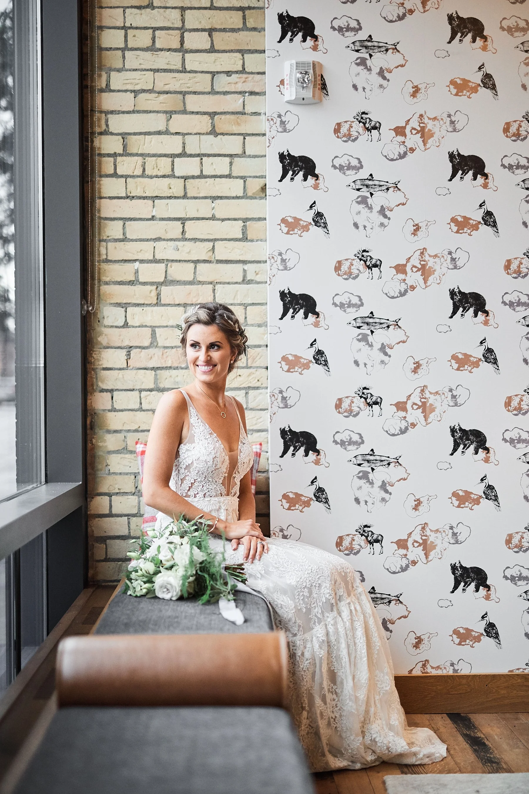 Hewing-Hotel-Minneapolis-Minnesota-Wedding-Rooftop-Bride-Engaged_1188.jpg