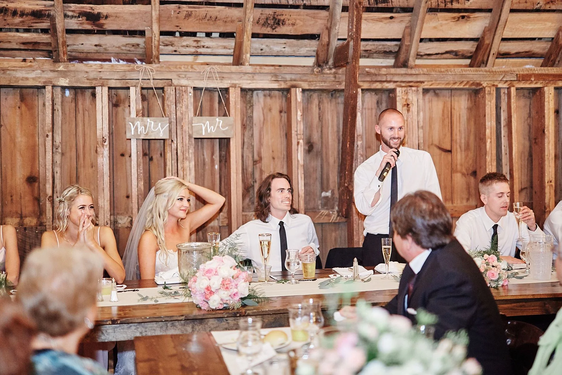 Bloom-Lake-Barn-Wedding-Schafer-Minnesota-Outdoor_0327.jpg
