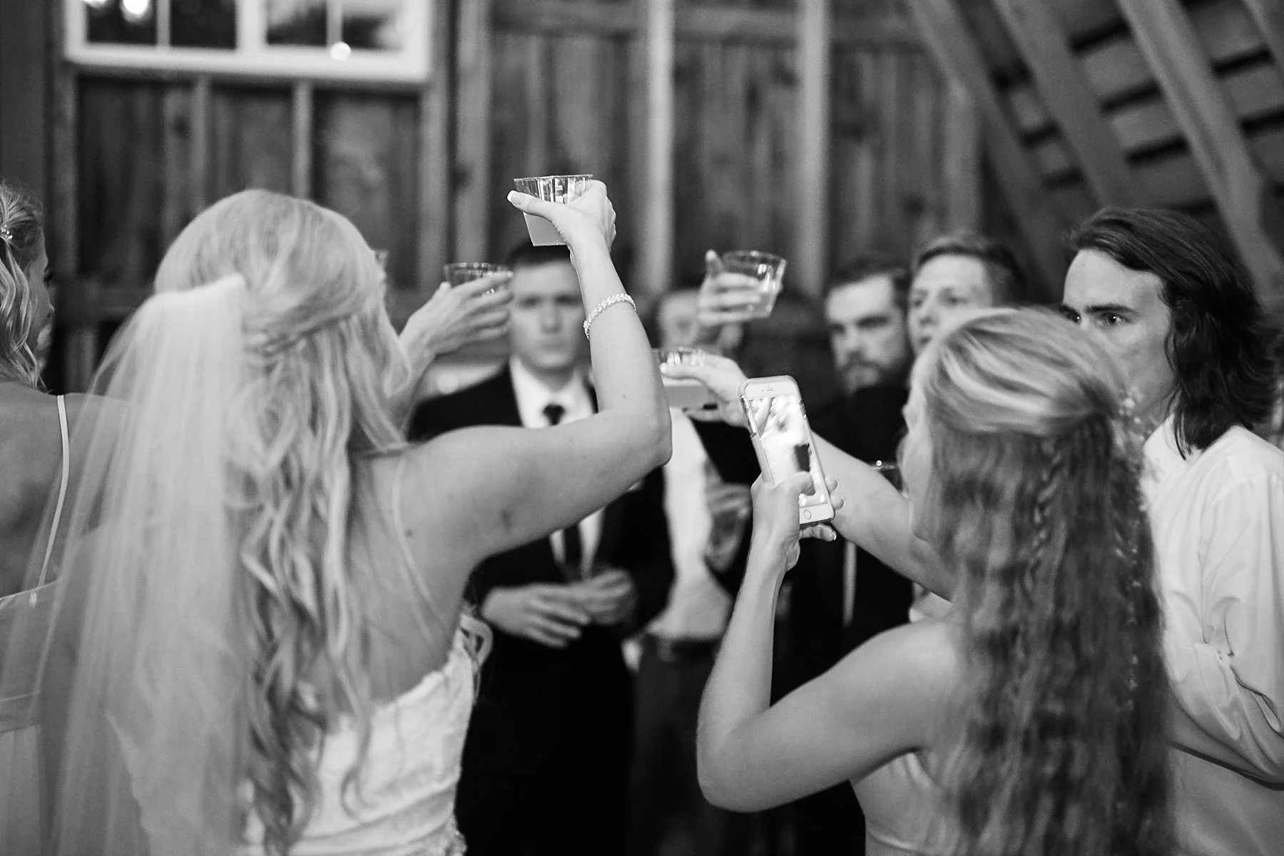 Bloom-Lake-Barn-Wedding-Schafer-Minnesota-Outdoor_0330.jpg