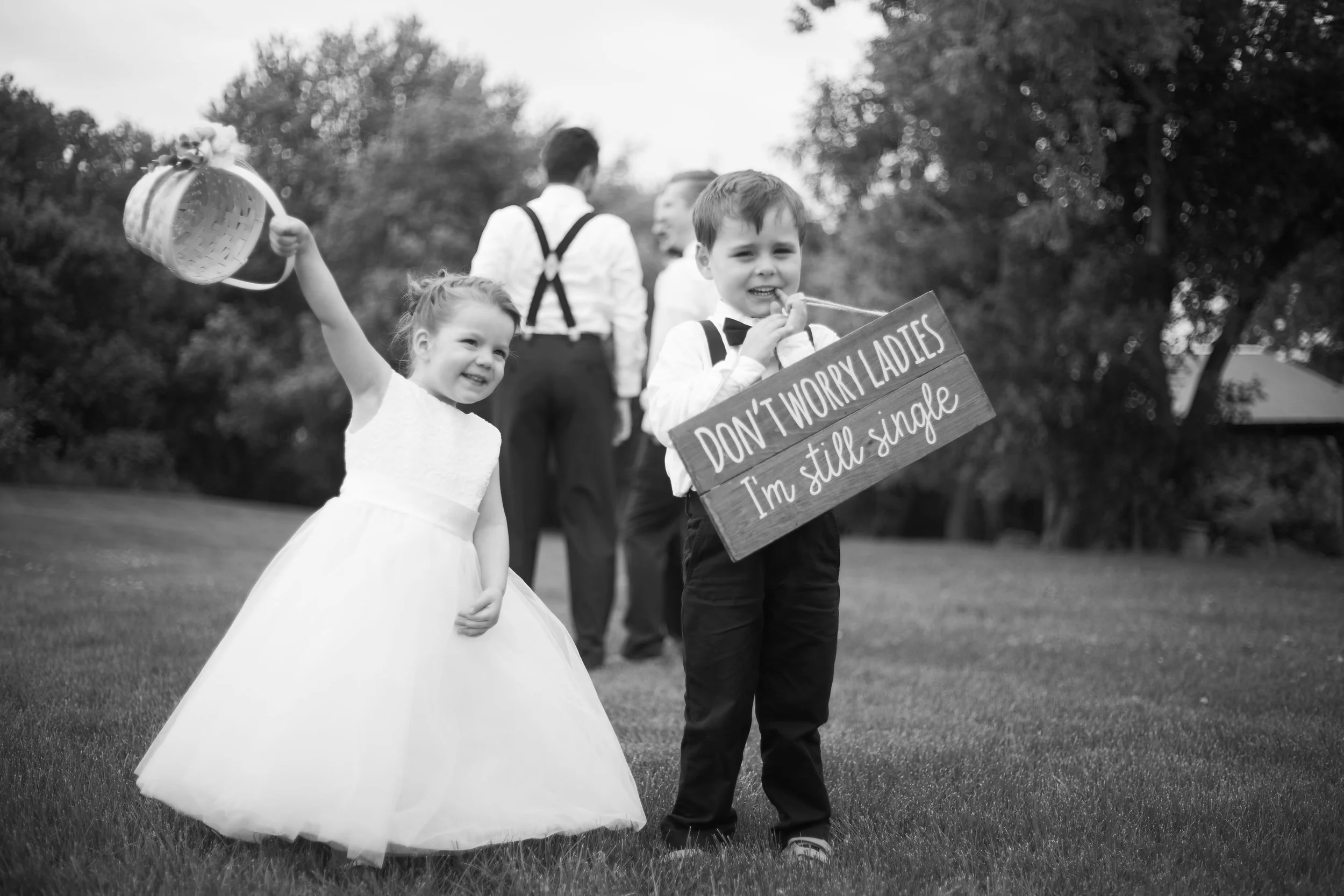 bloom-lake-barn-wedding-shafer-minnesota.jpg