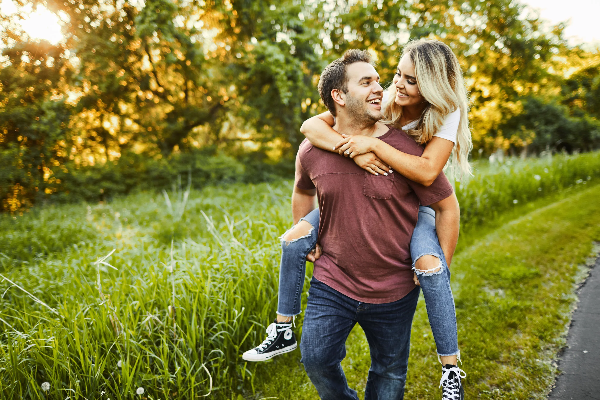 elm-creek-park-reserve-minnesota-engagement-session 7.jpg