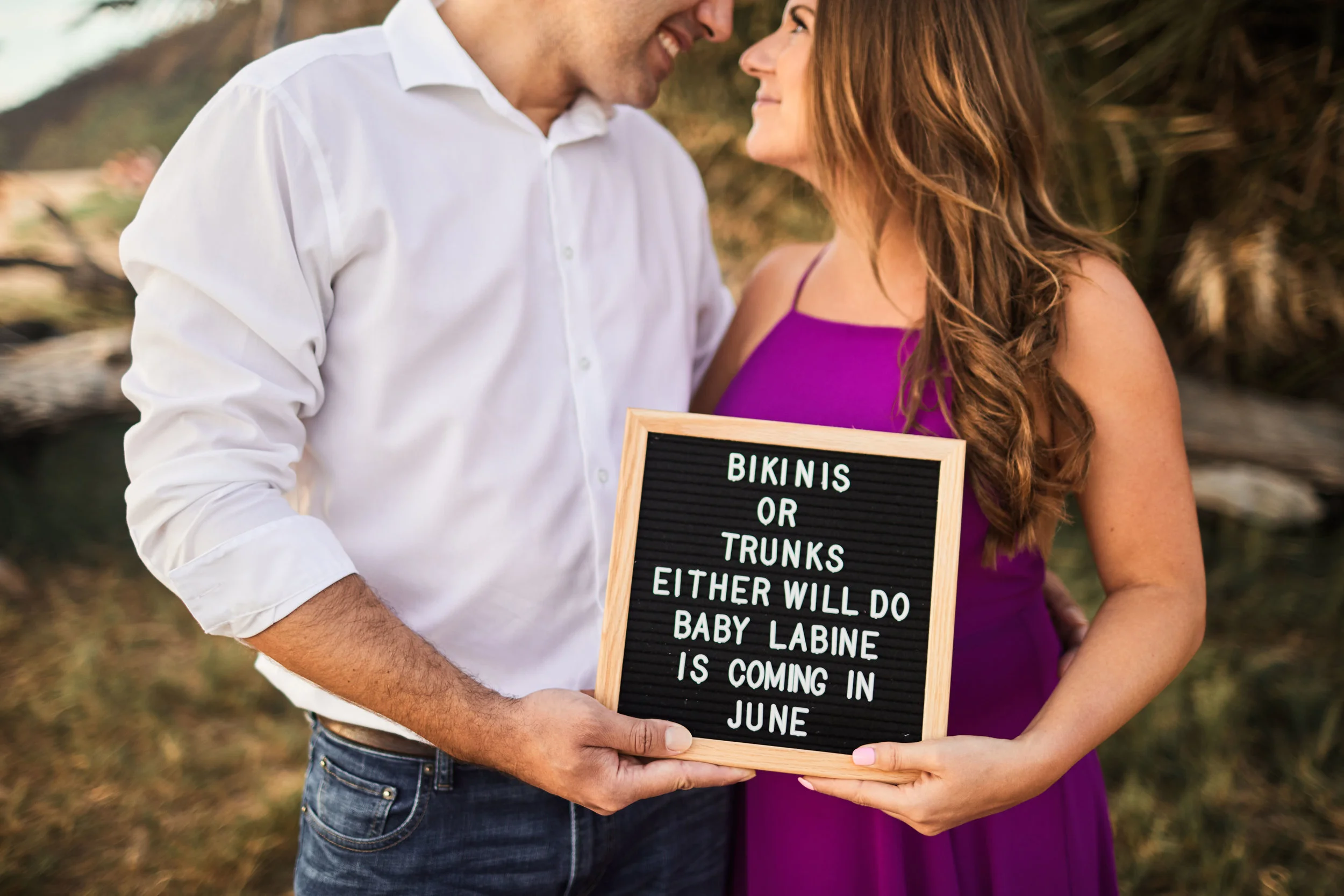 Sarah-Brian-Big-beach-wailea-maui-hawaii-engagement-session12.jpg