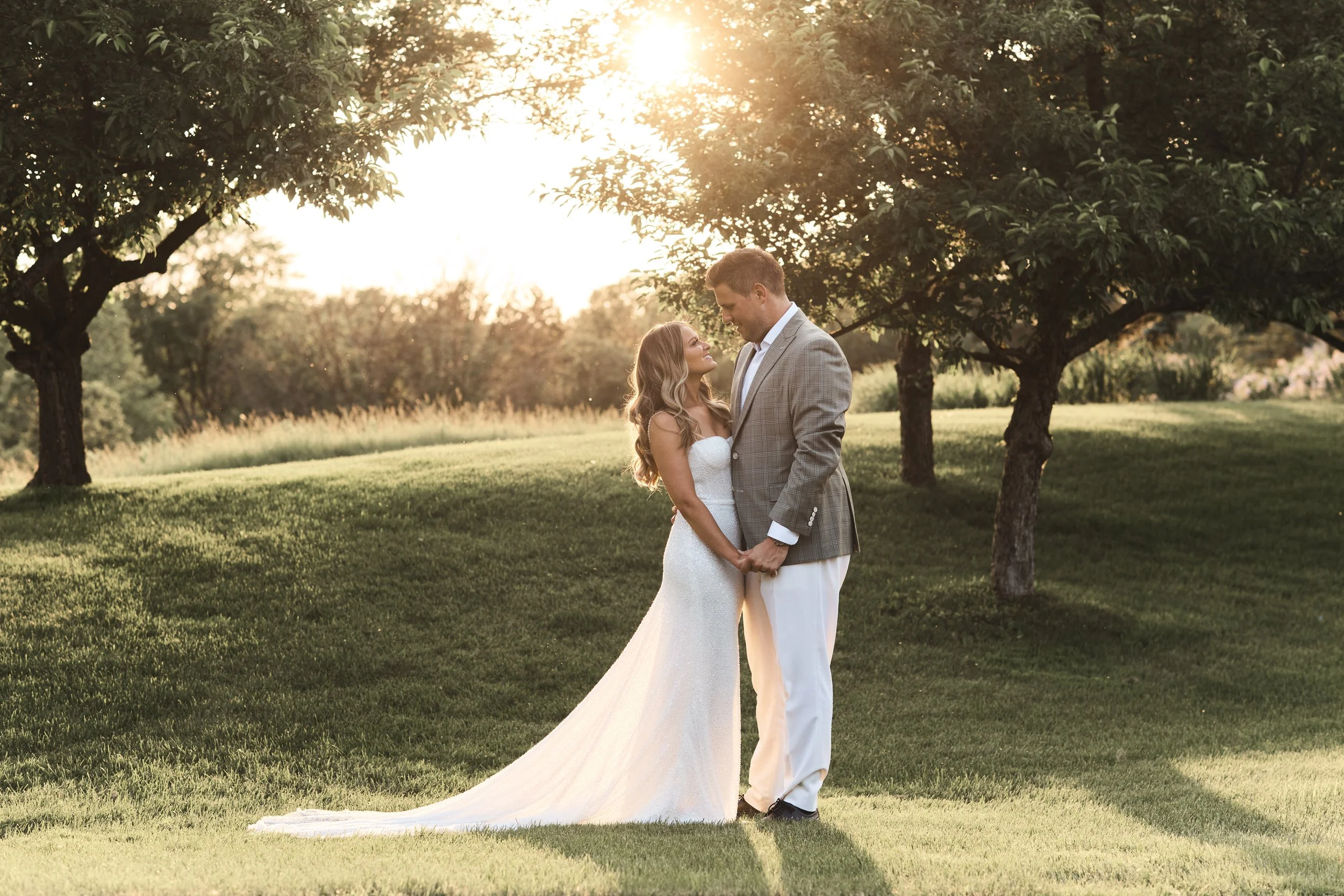 Lindsay-Matt-Royal-Golf-Club-Wedding34.jpg