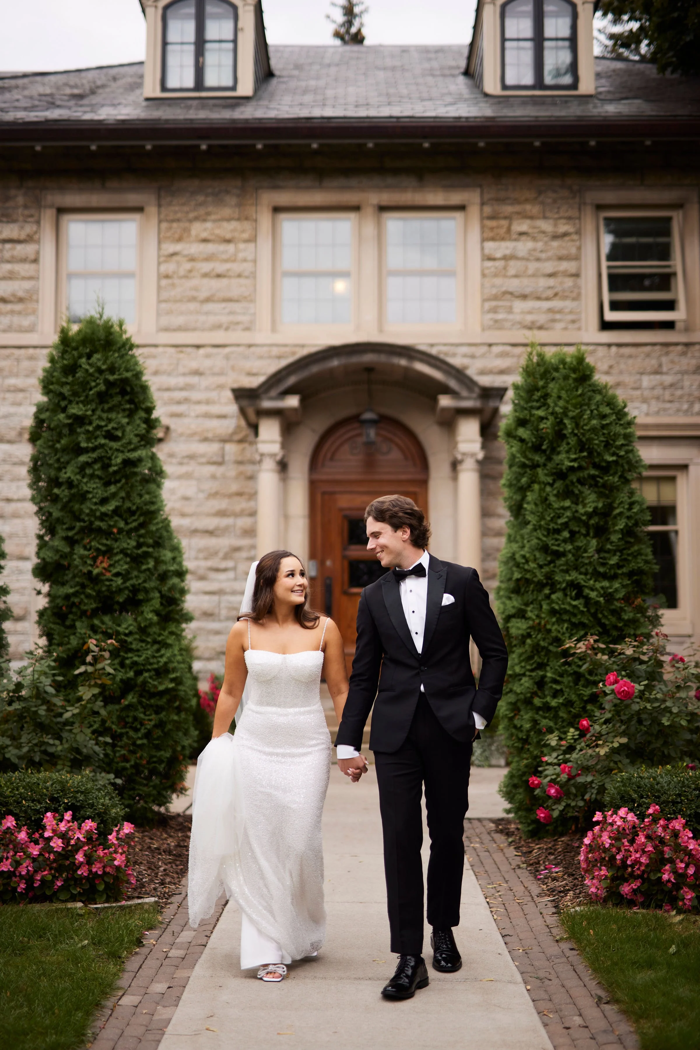 Jimmy-Abby-St-Paul-College-Club-Preview44.jpg