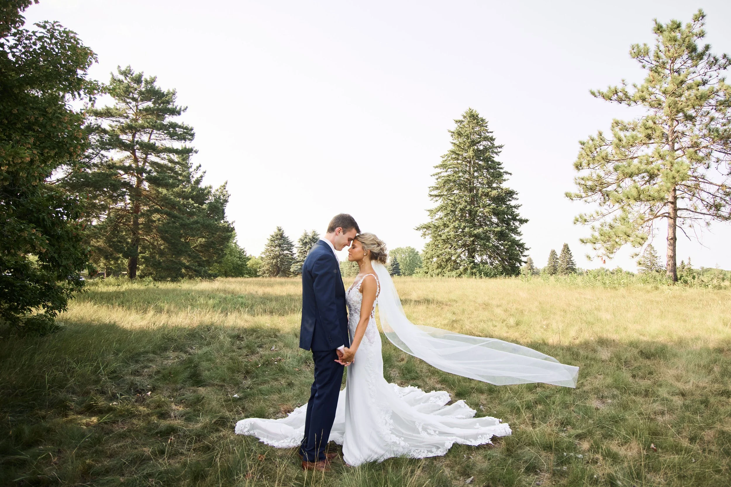 royal-golf-club-stillwater-wedding-sammy-adam660.jpg