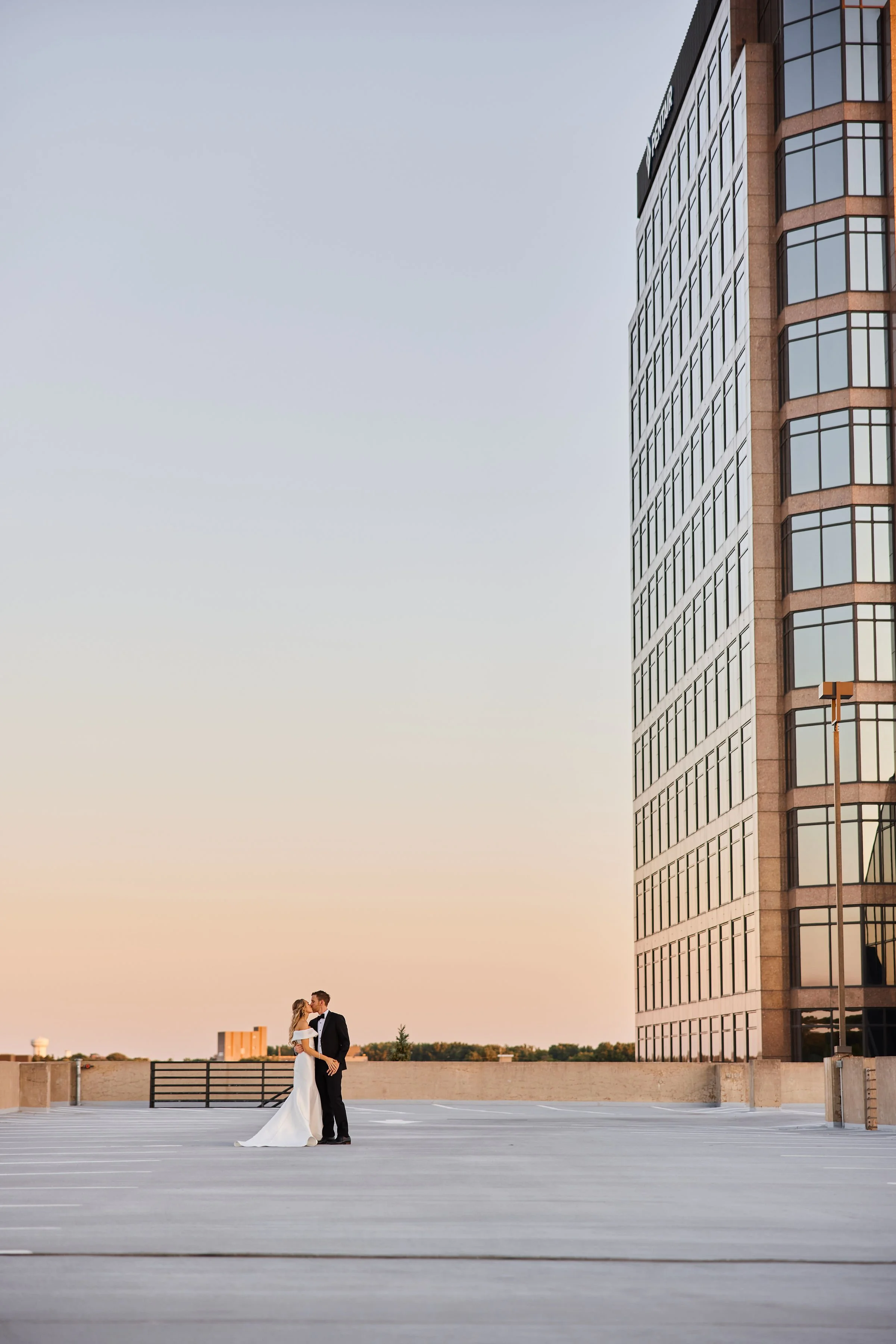 The-Metropolitan-Haley-Jake-Wedding-Final1221.jpg