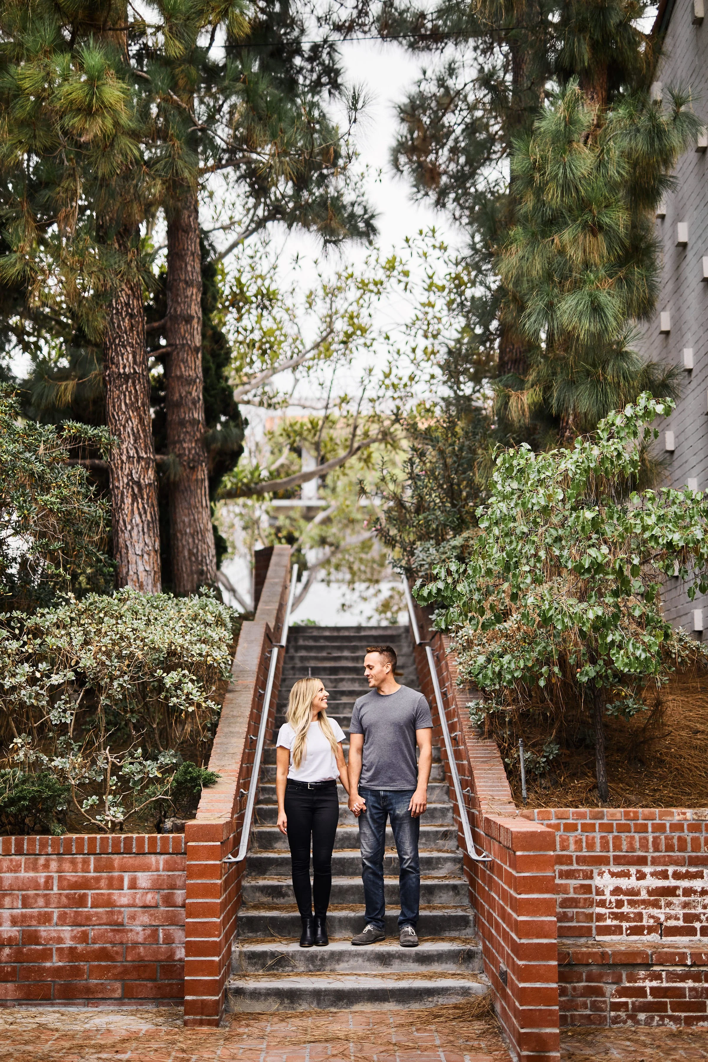redando-beach-engagement-session-jess-mike33.jpg