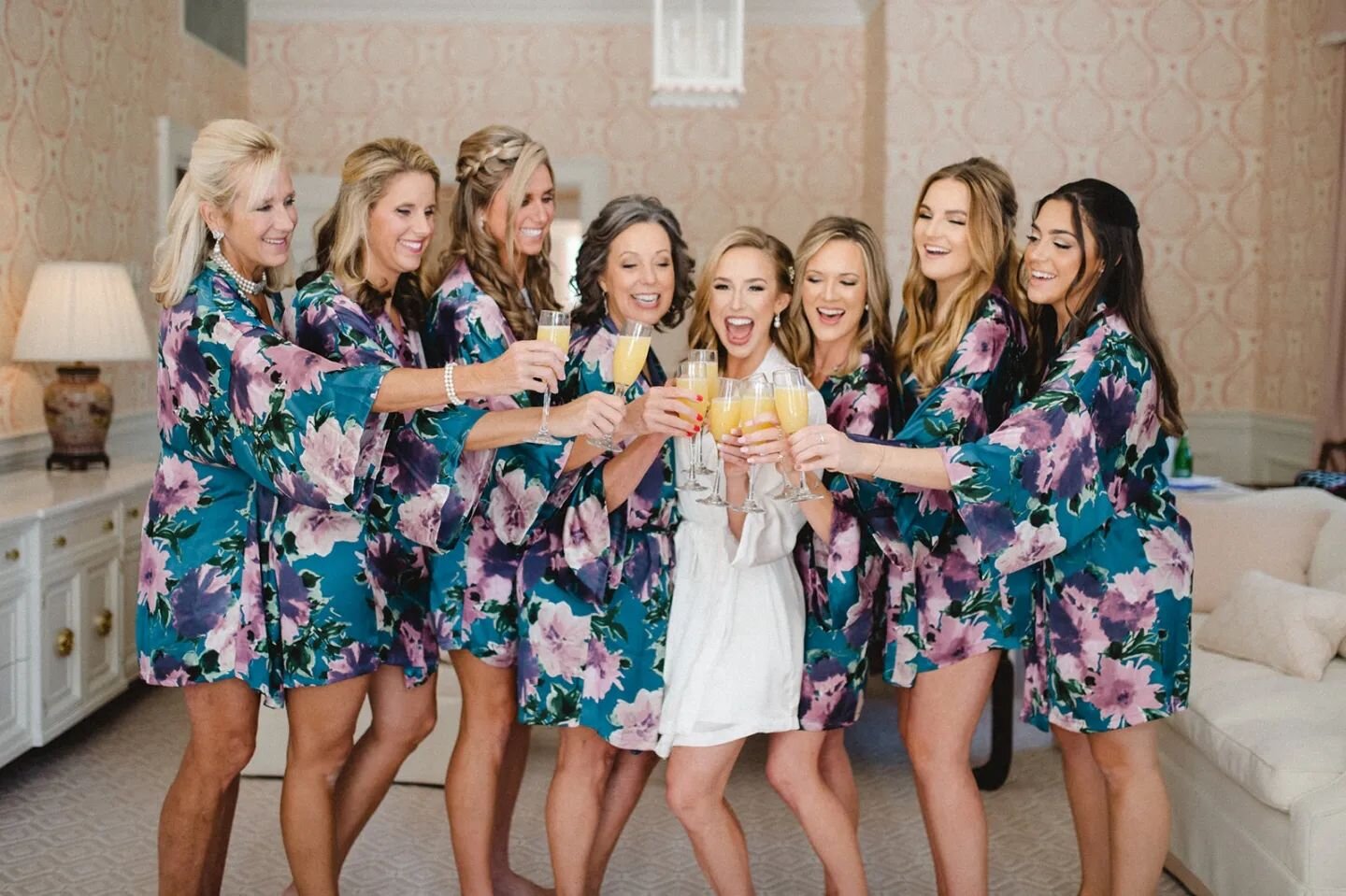 As you get older, you have your tribe of women that you grow and age gracefully with, and you share wisdom with. That's your clan. That's your family. That's your strength. 

@catherinestupp
@julia_castner
@alisomerbeauty

#matchingrobes #bridesmaids