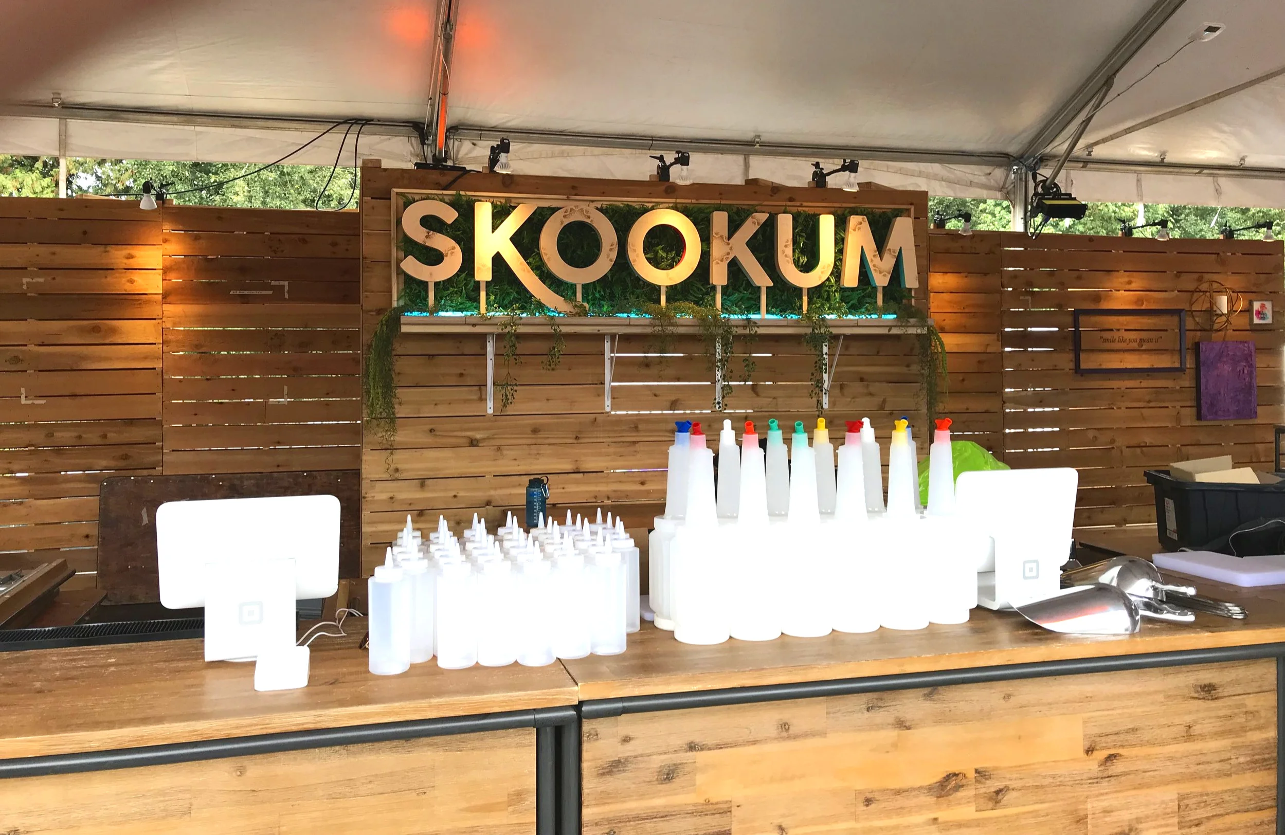 VIP Lounge, Mainstage