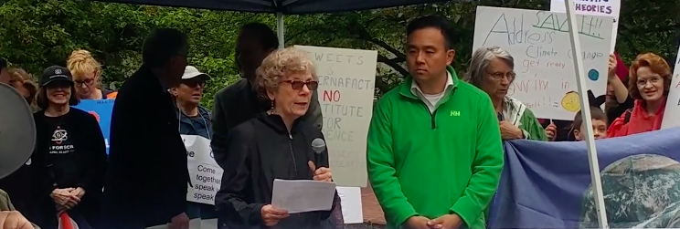 Chesapeake PSR President Gwen DuBois, MD, MPH, speaks at the March for Science - Annapolis, Md.